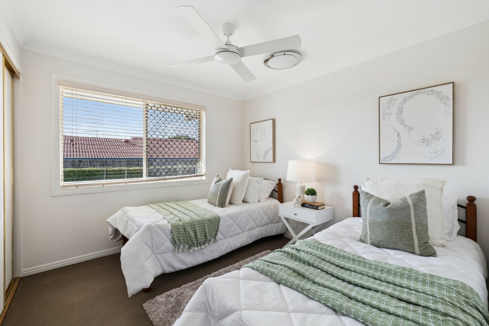 21 Eisenhower Street — photo 16 of 23
