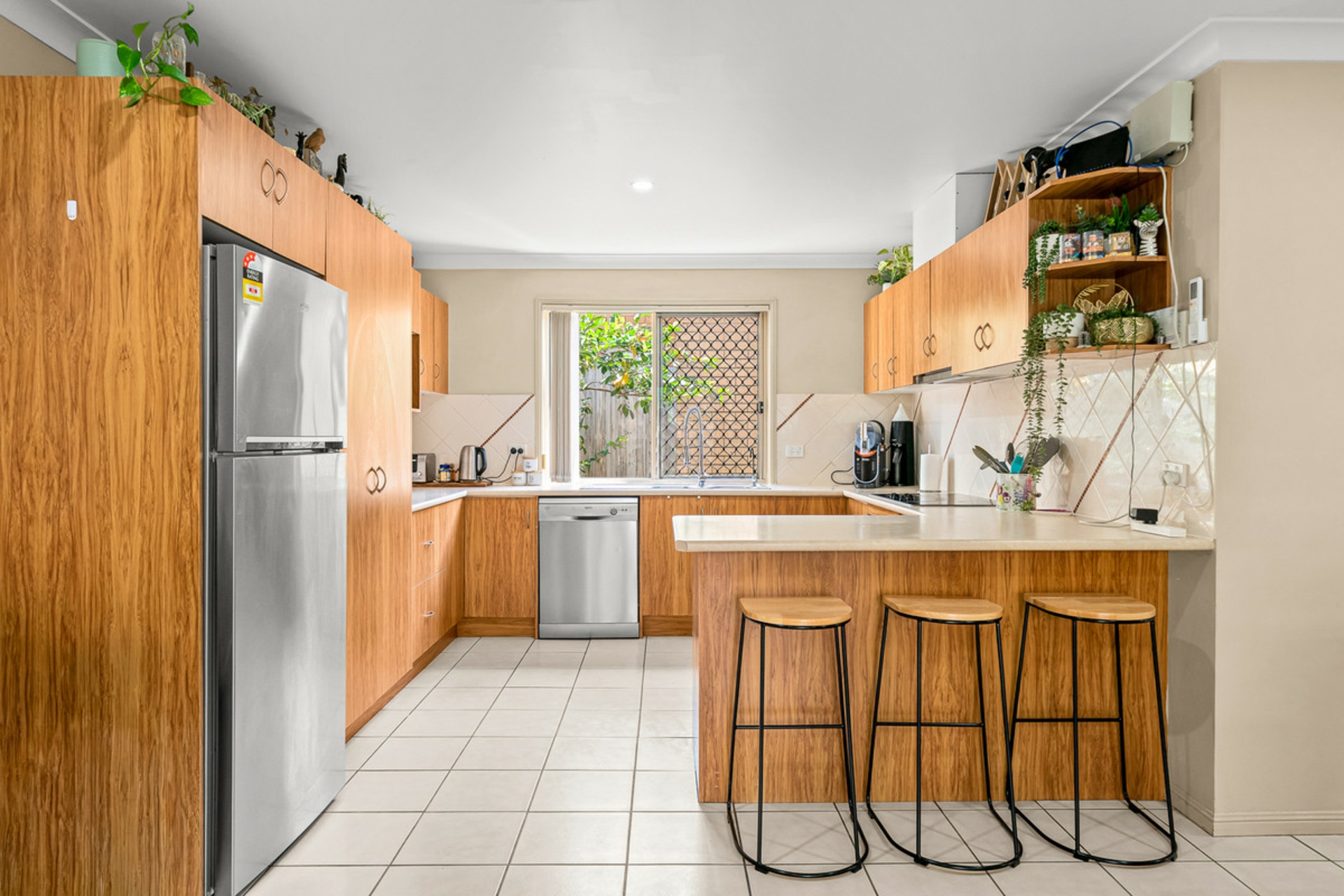 68 Jubilee Avenue — photo 8 of 18