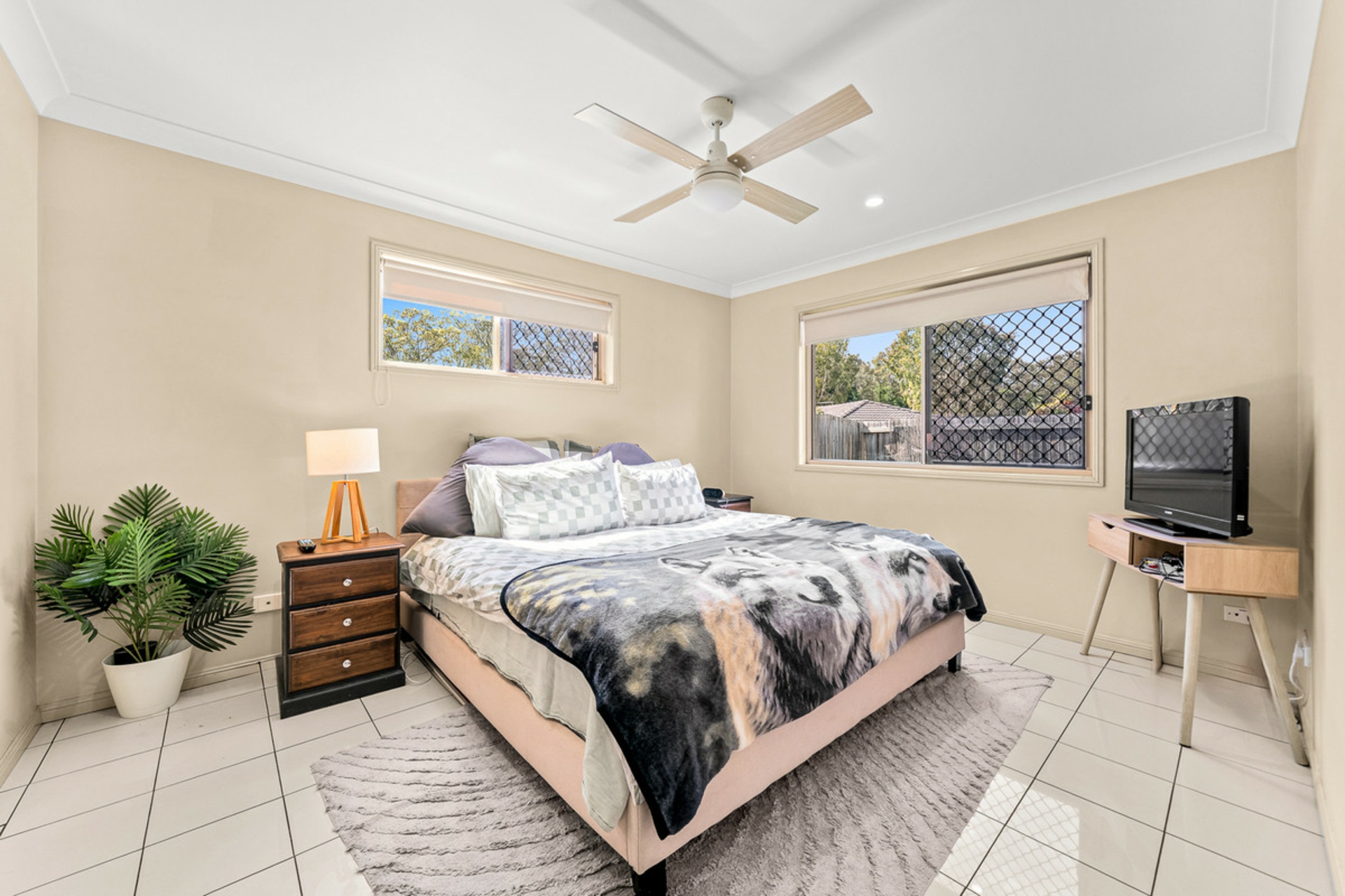 68 Jubilee Avenue — photo 9 of 18