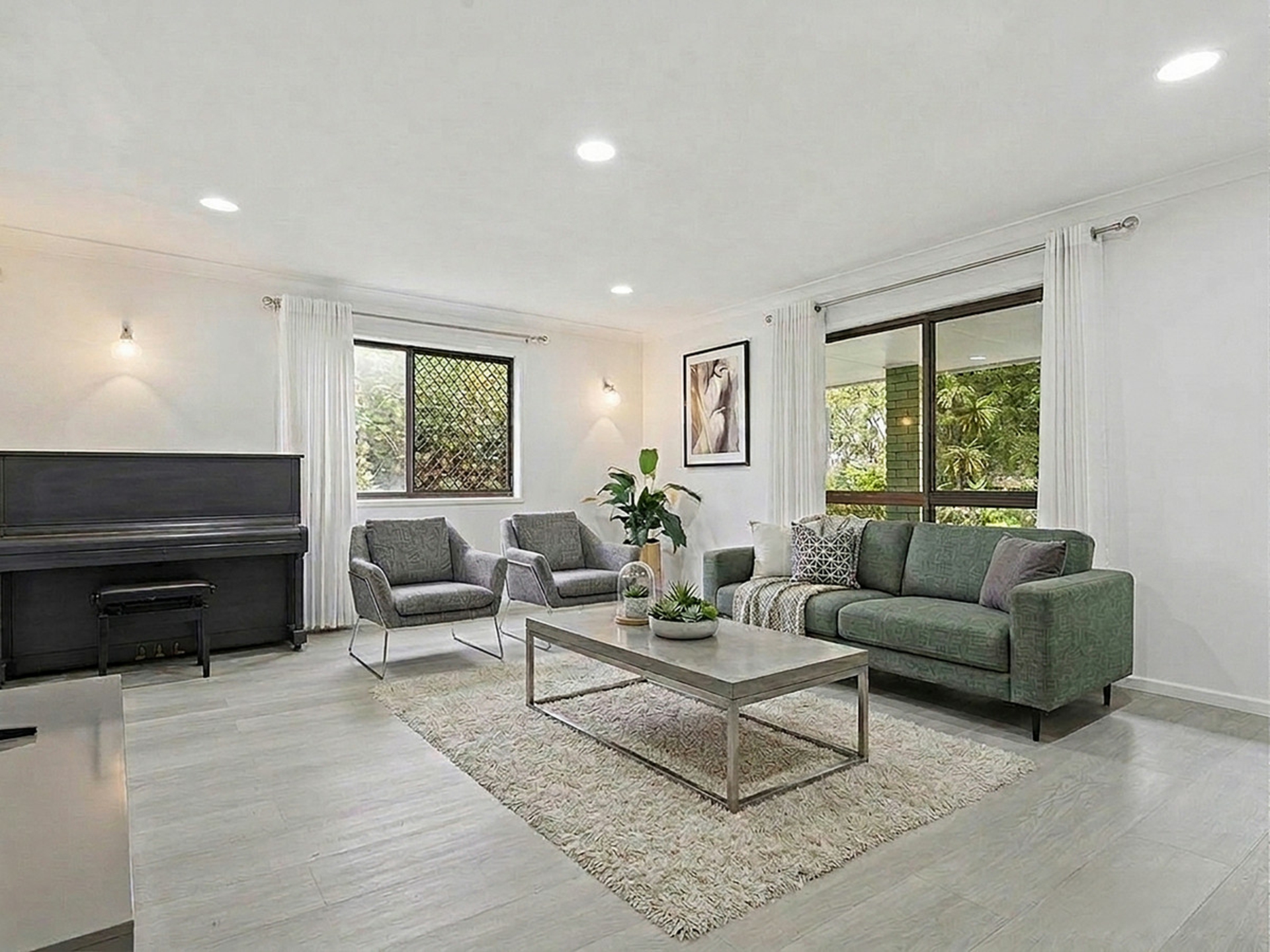 16 Faringdon Street — photo 2 of 22