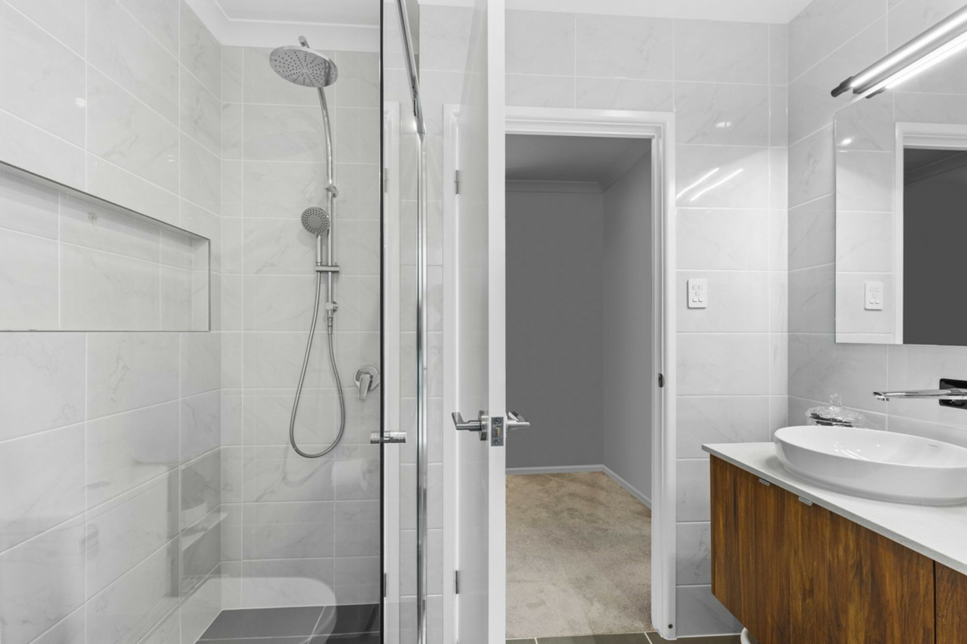 83 Tahoe Street — photo 9 of 24