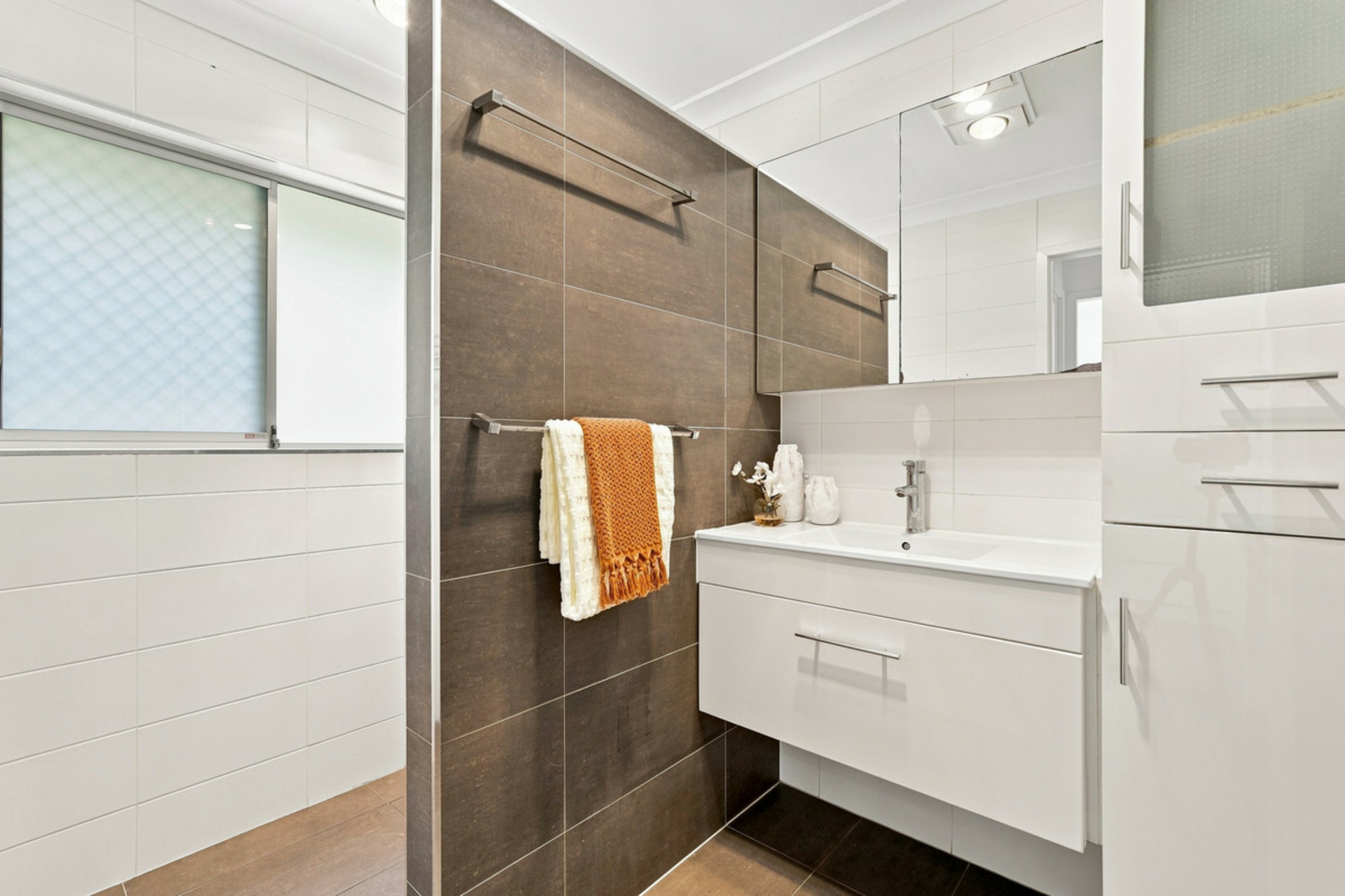 6 Wallace Street — photo 12 of 26