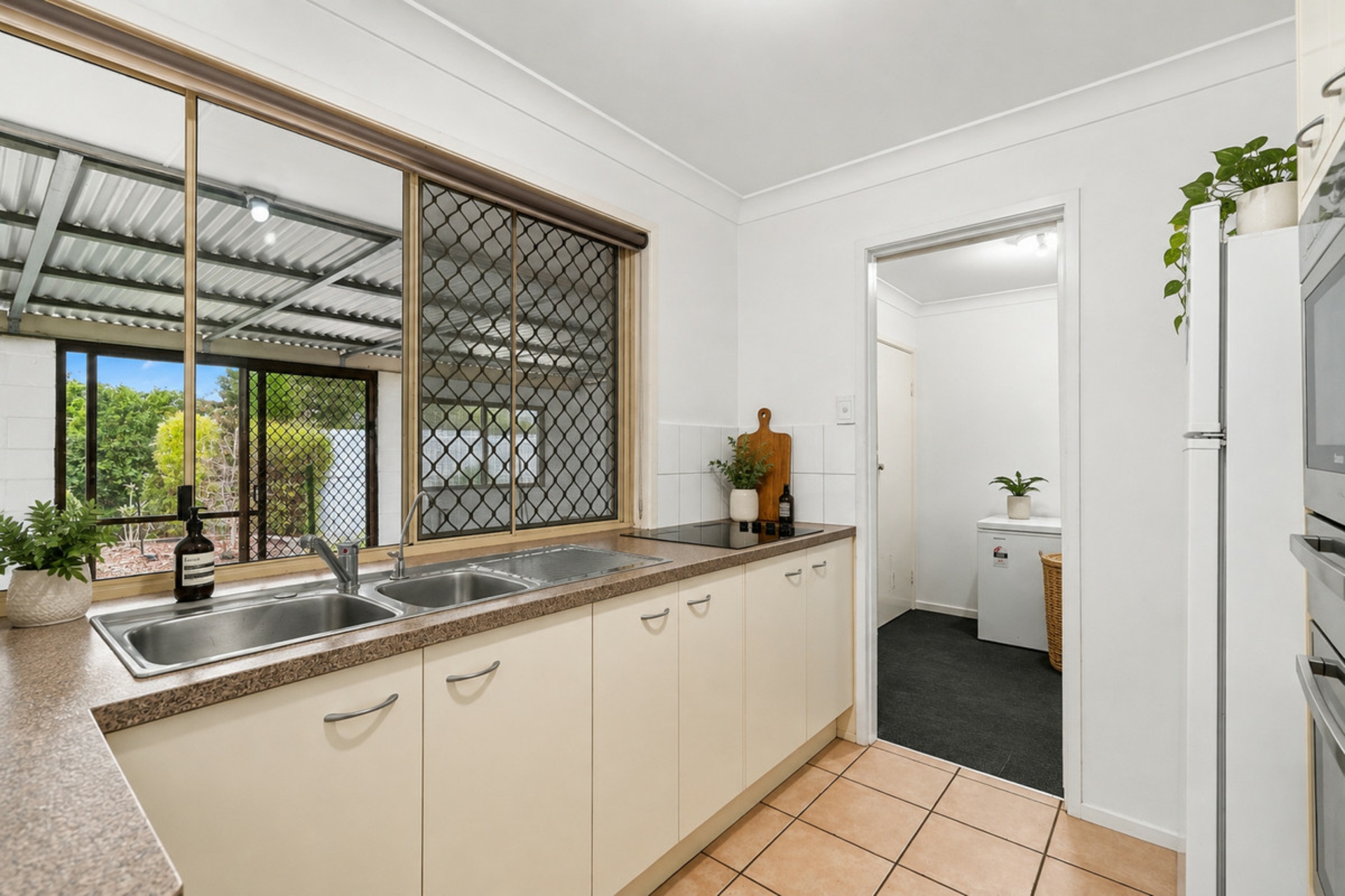 5 Kingfisher Close — photo 5 of 26