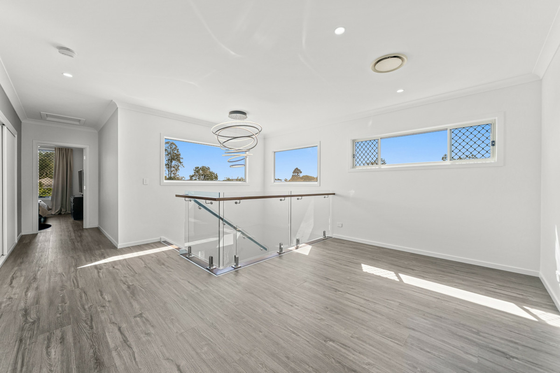 20 Bellerive Street — photo 10 of 23