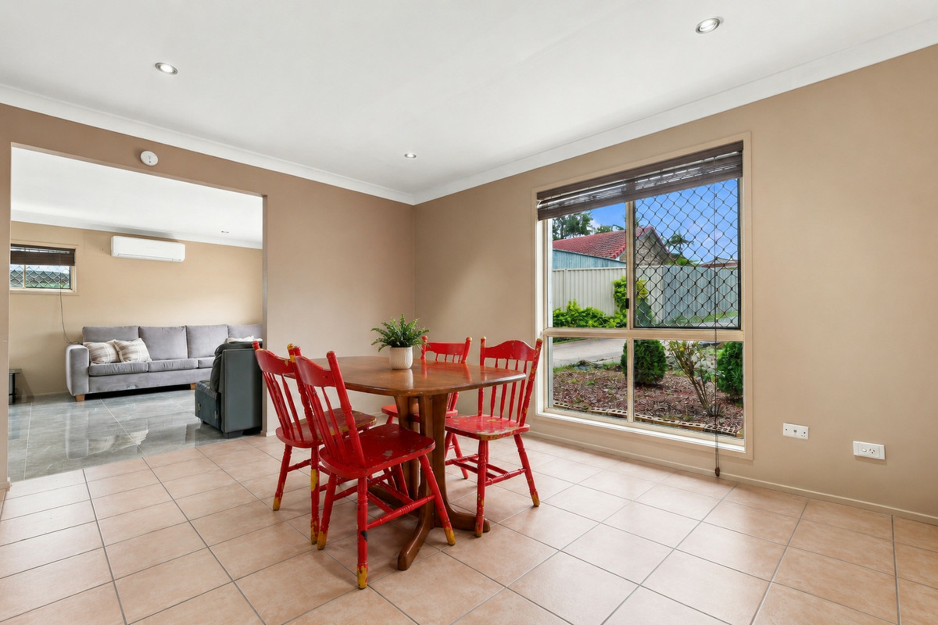 5 Kingfisher Close — photo 12 of 26