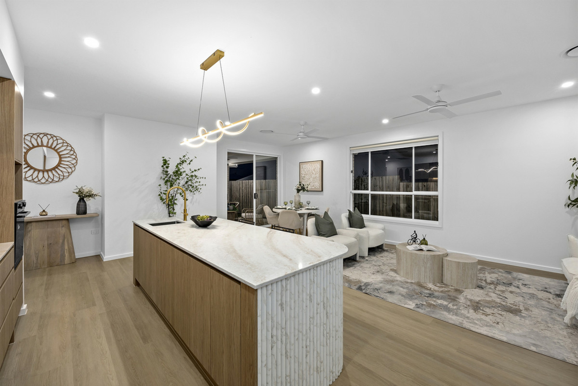 13 Ivorywood Street — photo 7 of 27