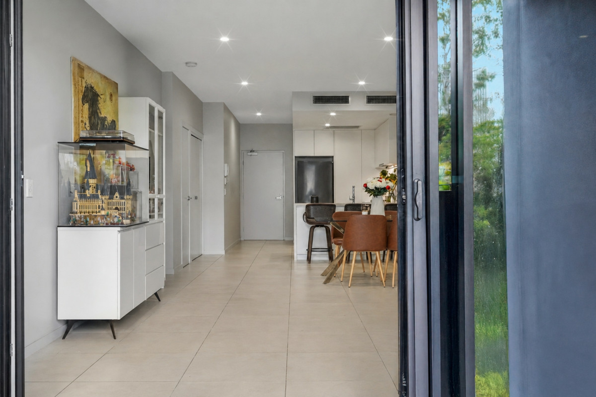101/3 Grout Street — photo 7 of 21