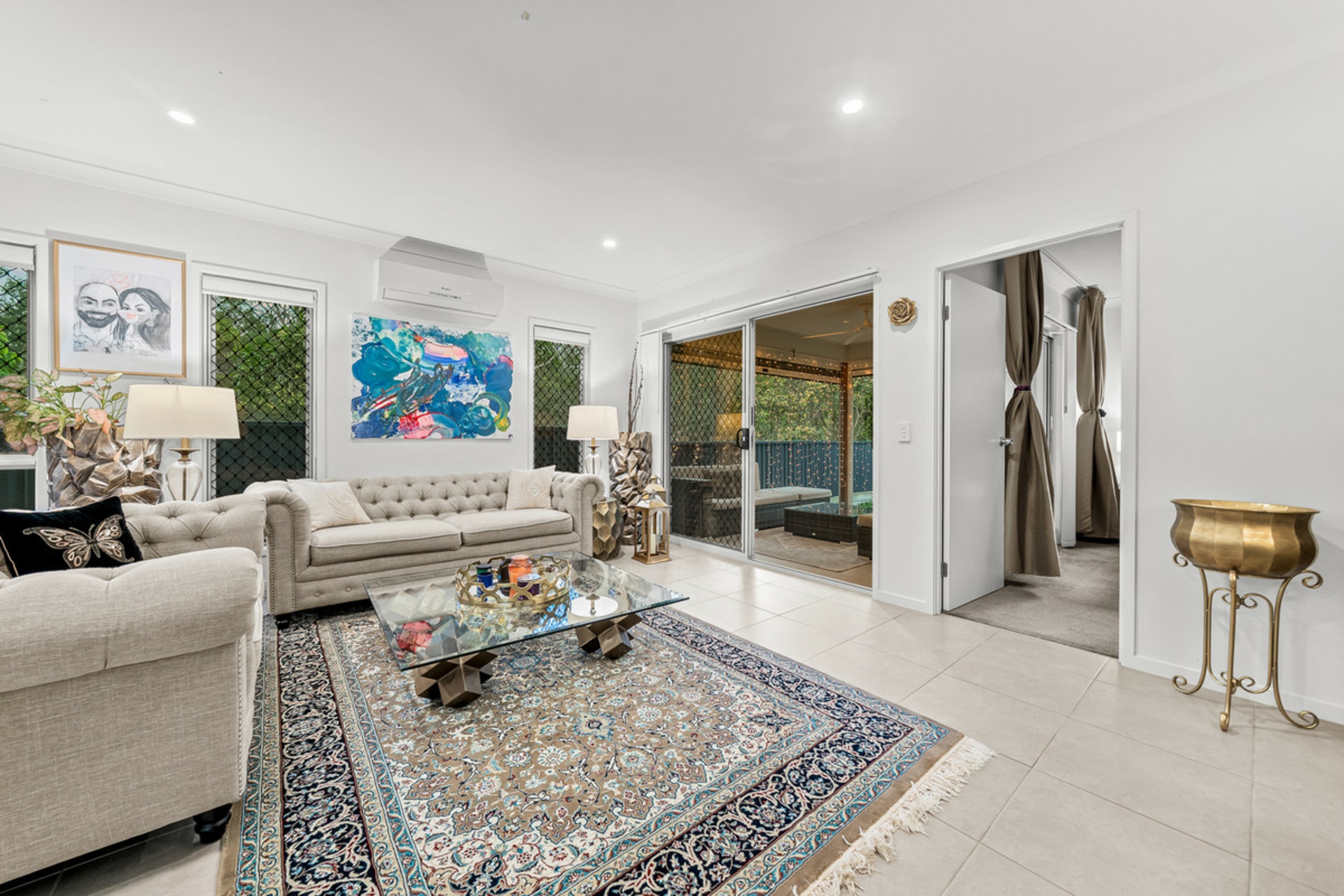 13 Suffolk Place — photo 7 of 27