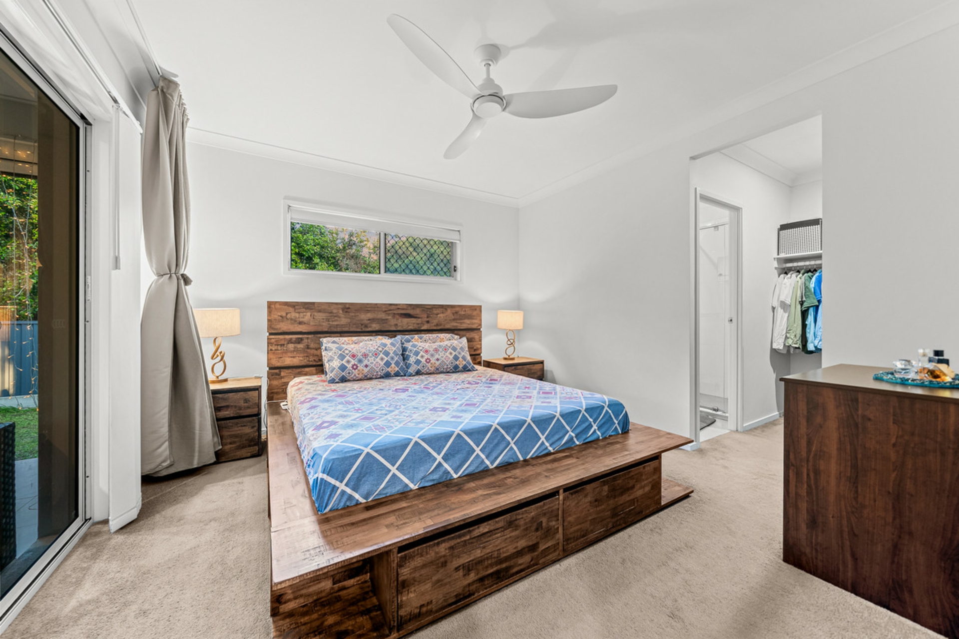 13 Suffolk Place — photo 15 of 27
