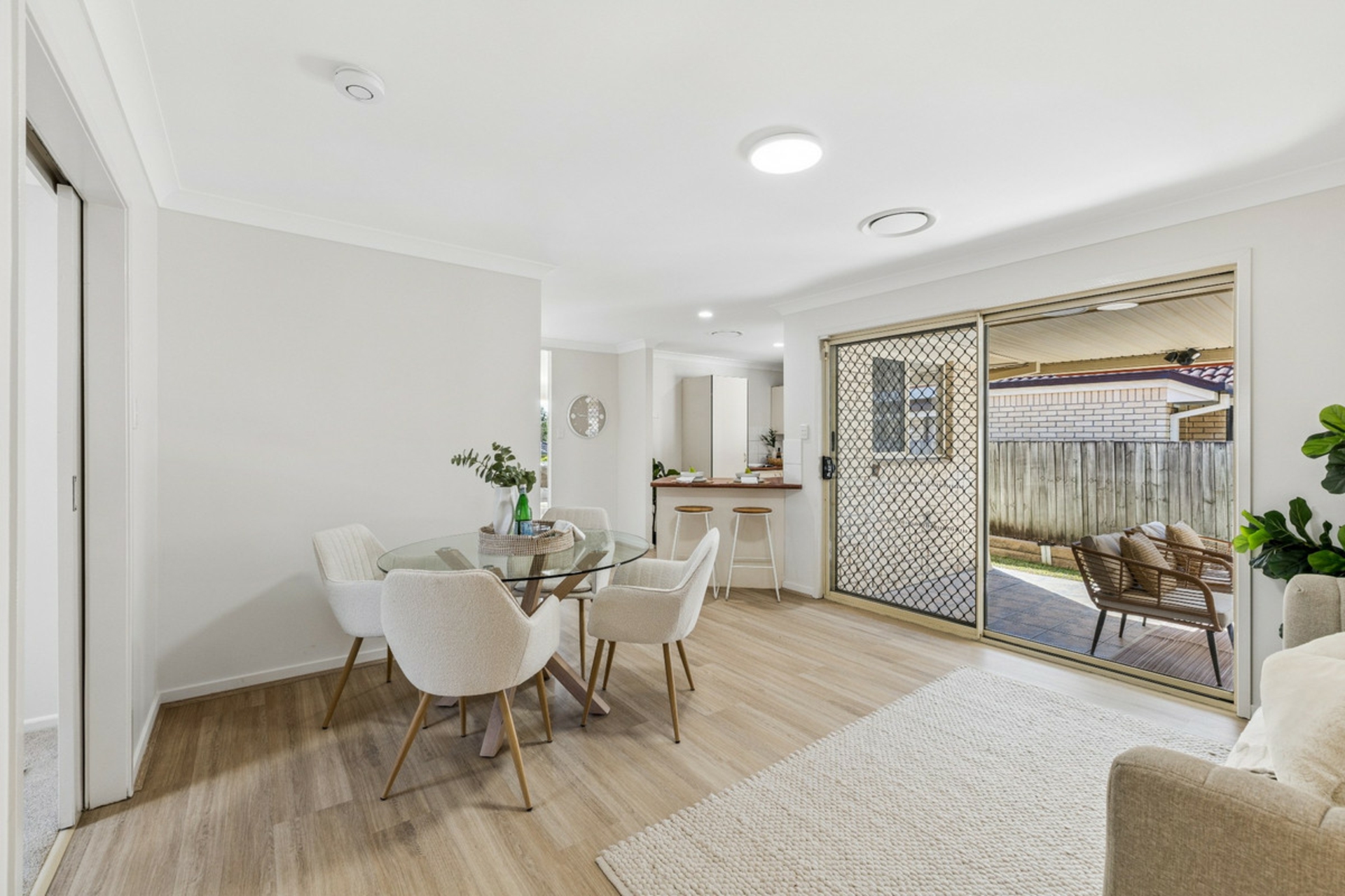 13 Mawson Street — photo 9 of 18