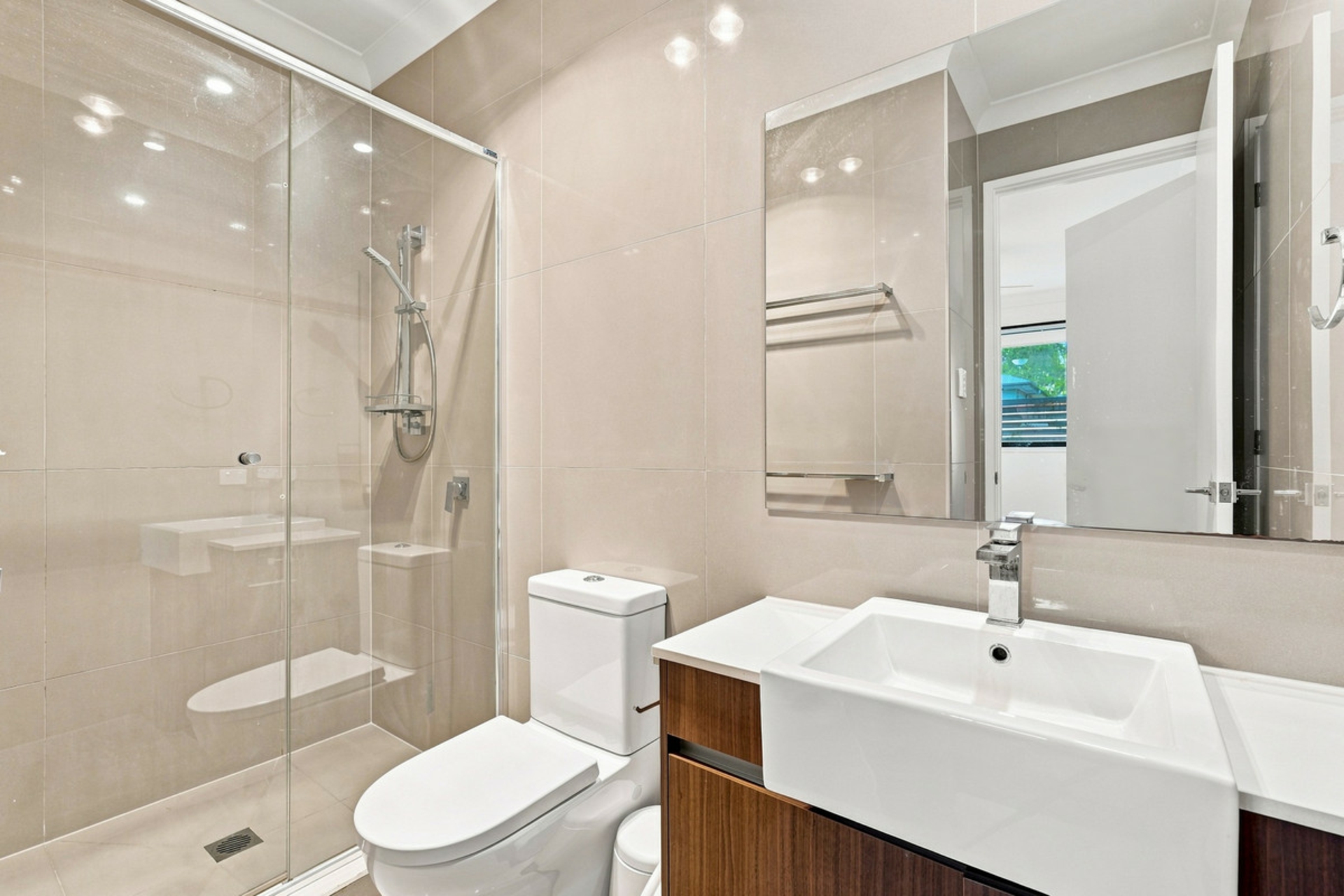 9/438 Compton Road — photo 14 of 28