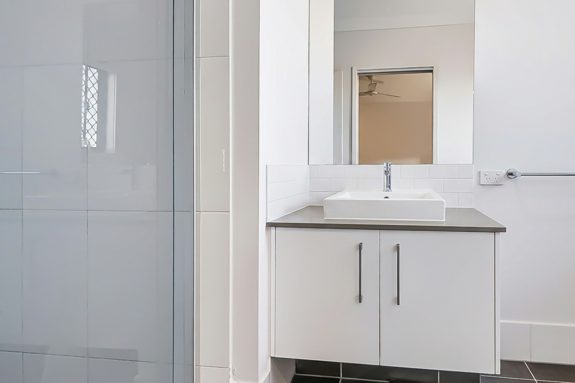61 Prominence Street — photo 9 of 18