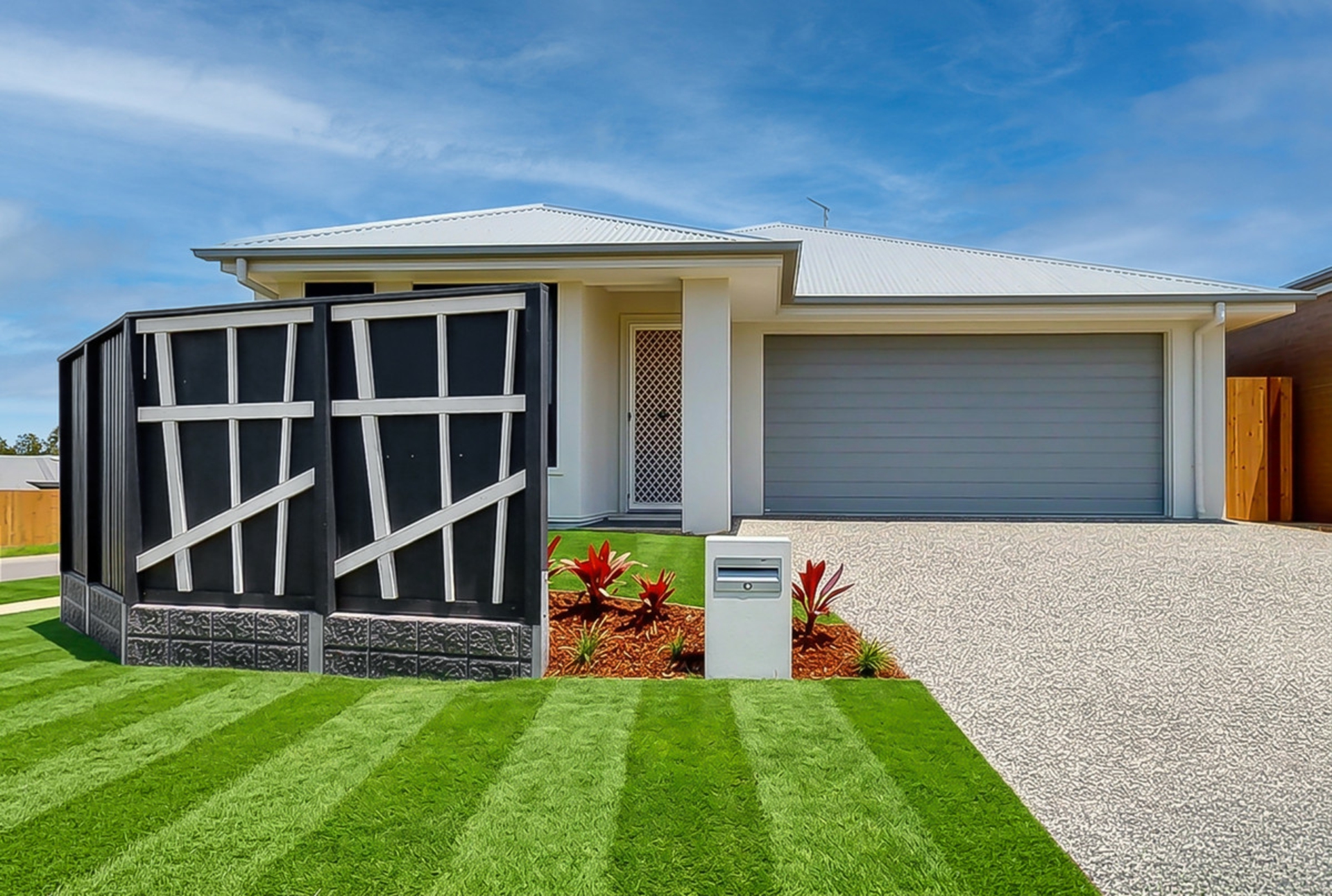 61 Prominence Street — photo 18 of 18