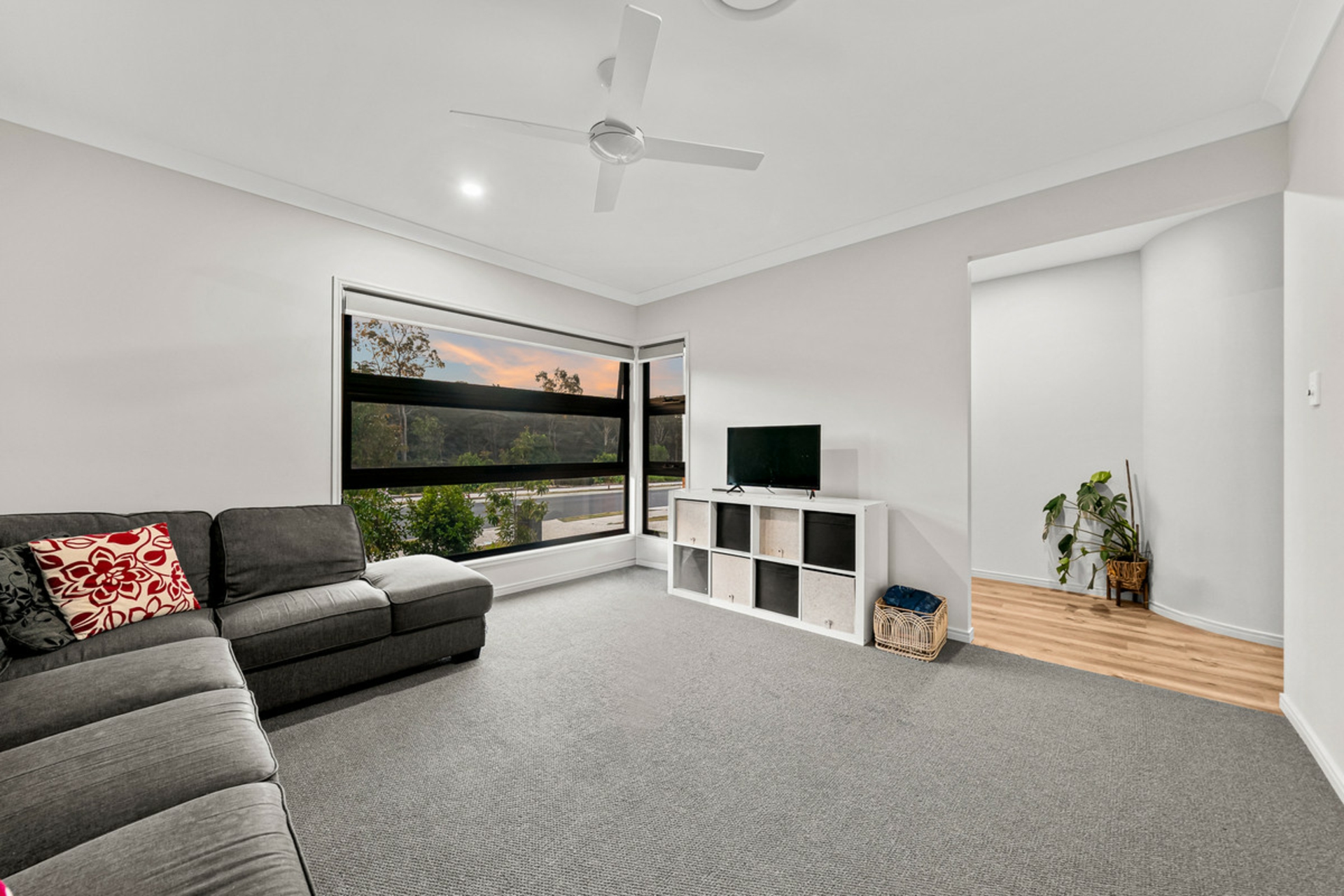 84 Australis Circuit — photo 7 of 26