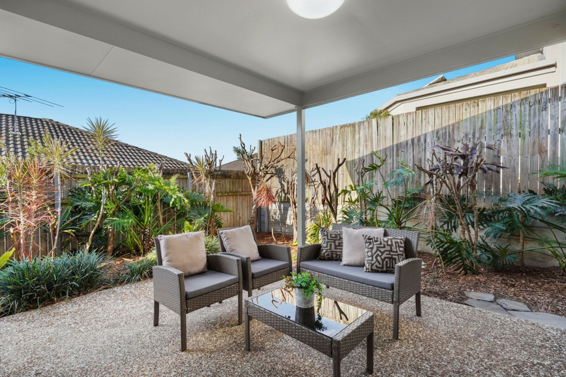 31/53 Perkins Street — photo 9 of 19
