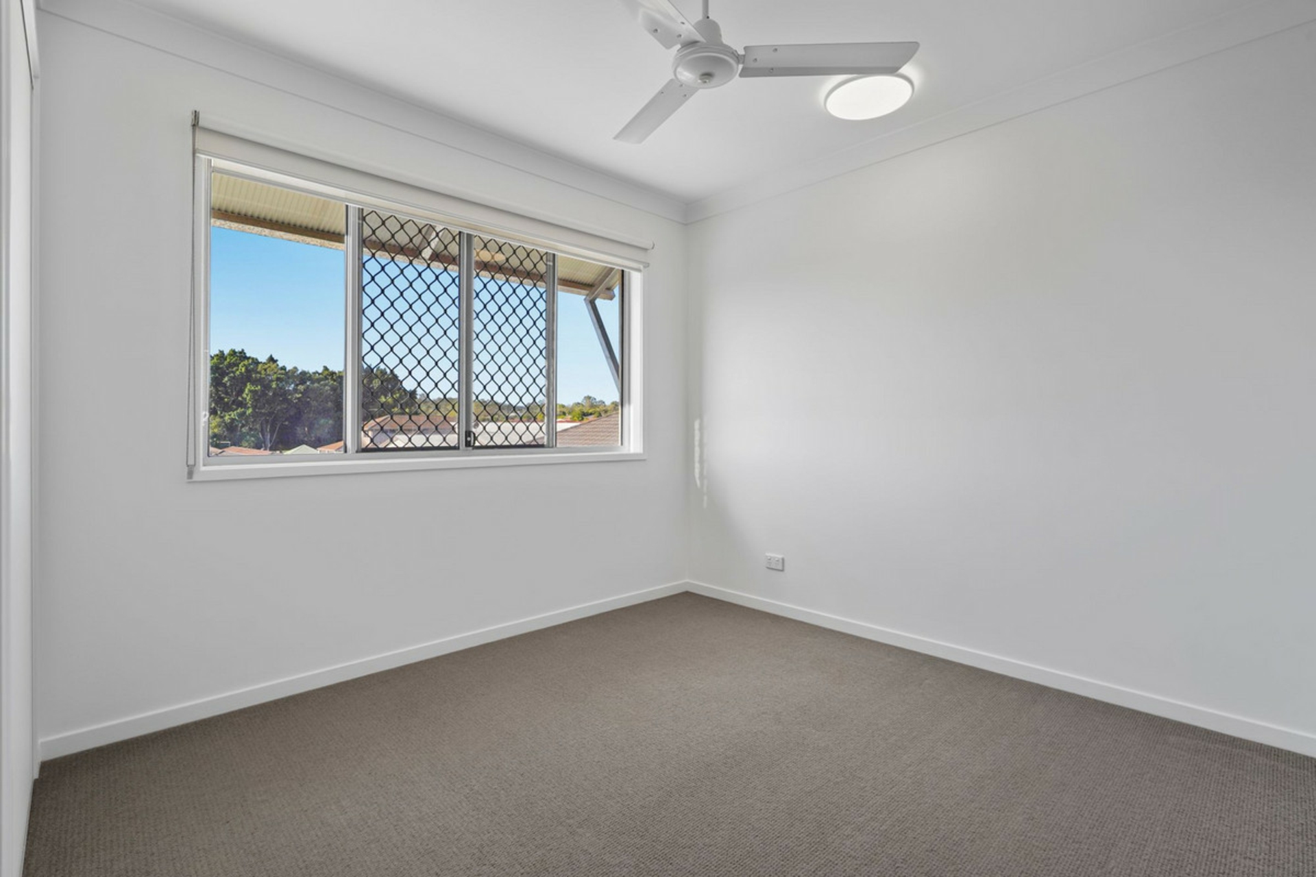 31/53 Perkins Street — photo 15 of 19