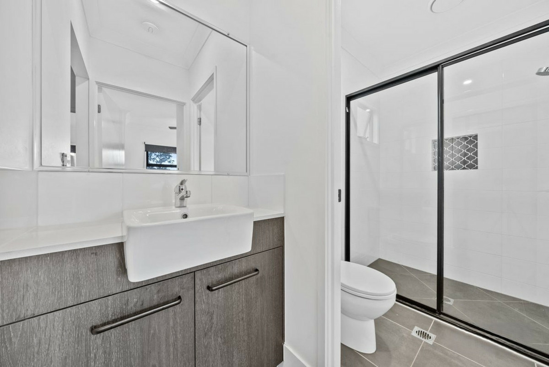 3/43 Crossacres Street — photo 10 of 18