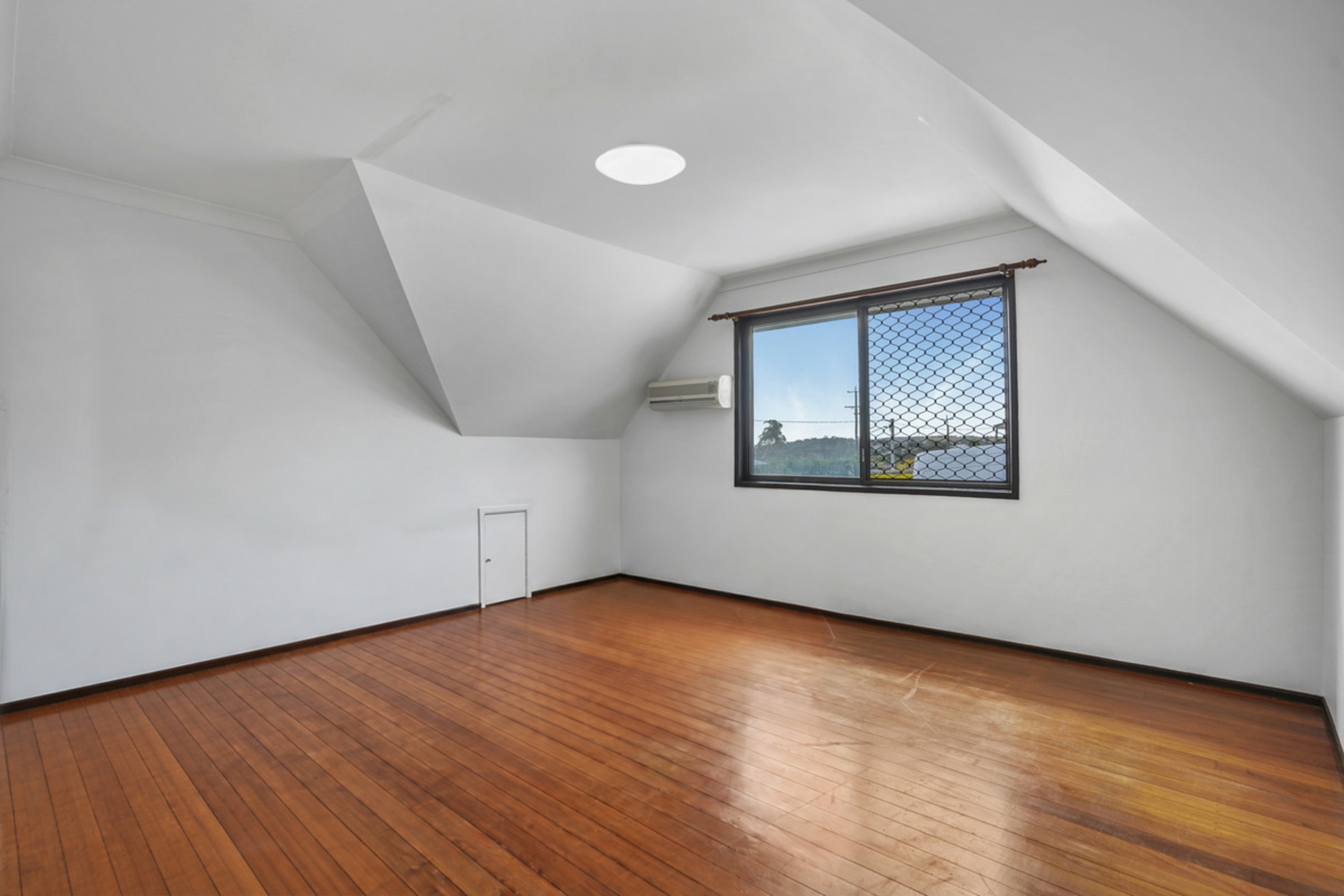 76 Wynne Street — photo 14 of 21
