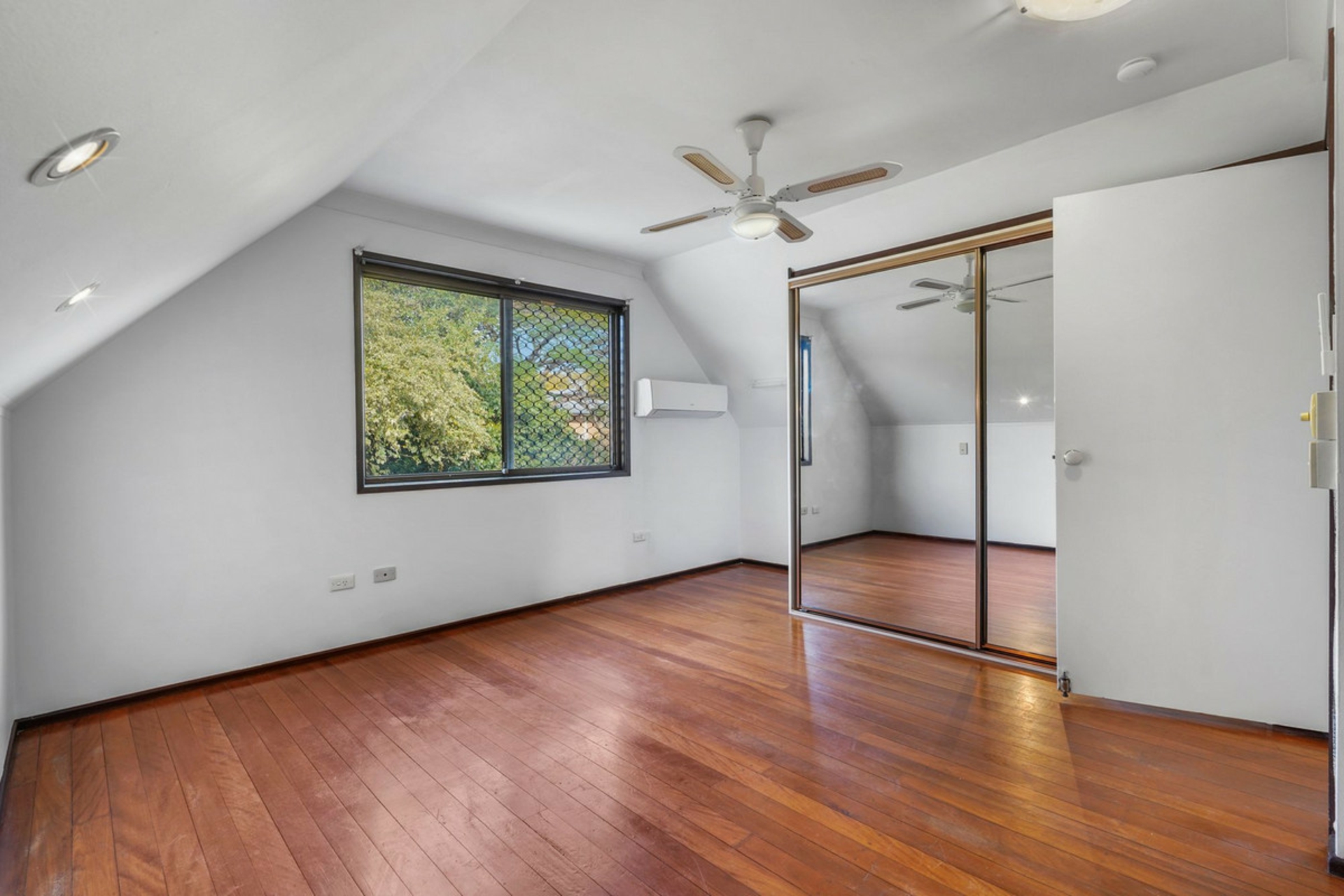 76 Wynne Street — photo 15 of 21