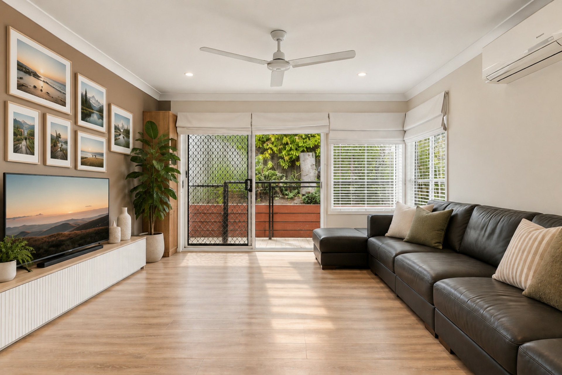 18 Sirett Street — photo 3 of 28