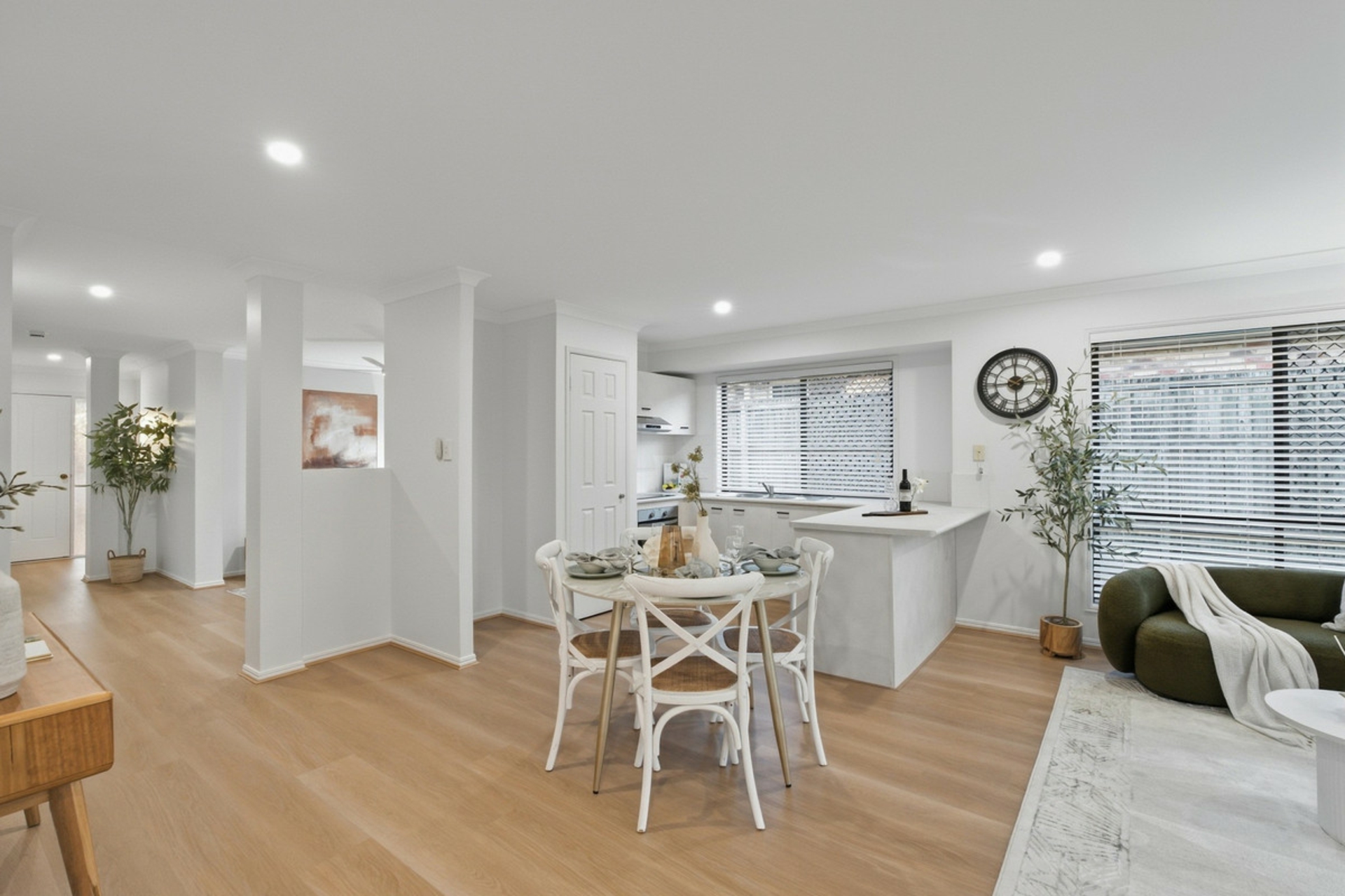 80 Rubicon Crescent — photo 10 of 20
