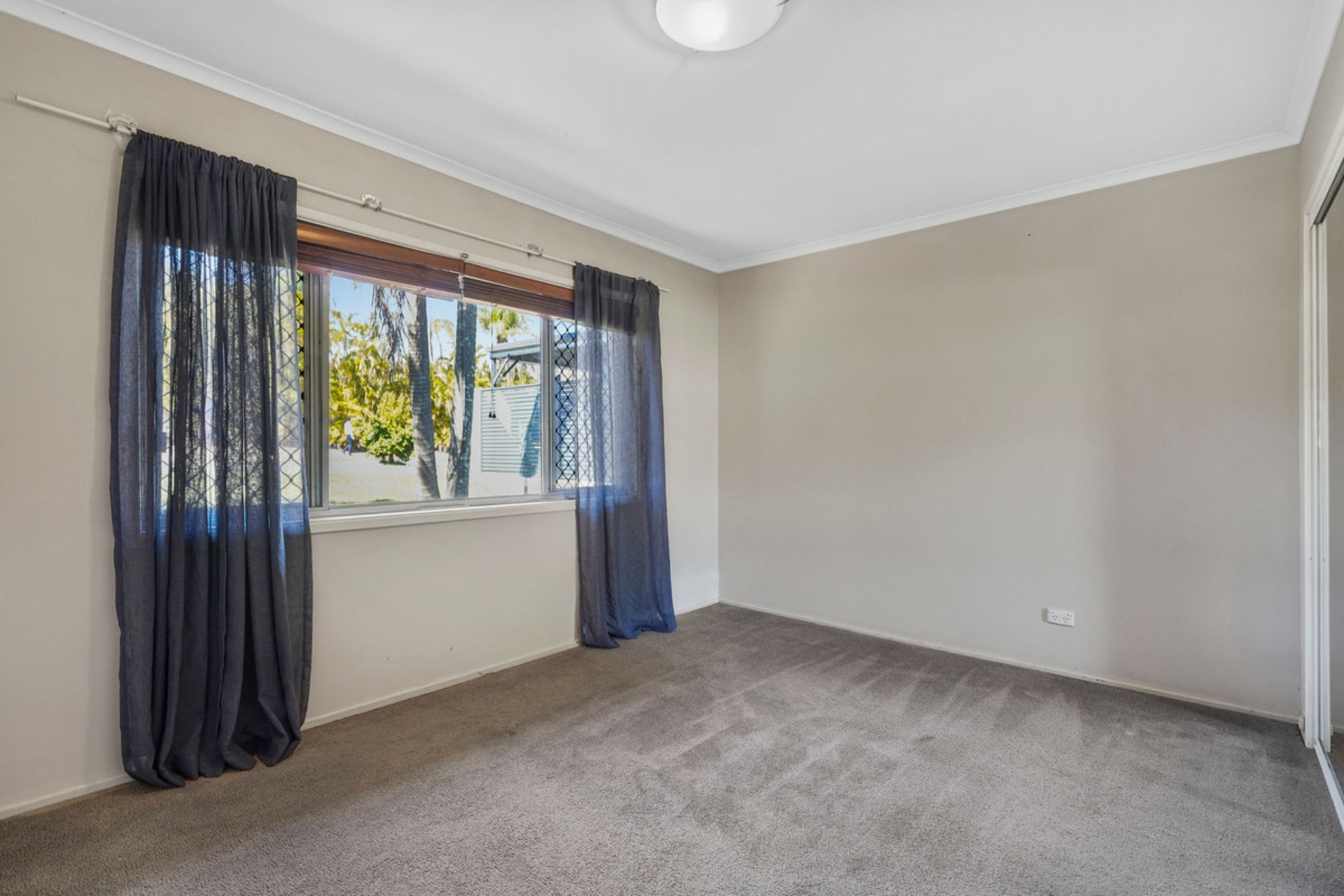 21 Barbaralla Drive — photo 10 of 30