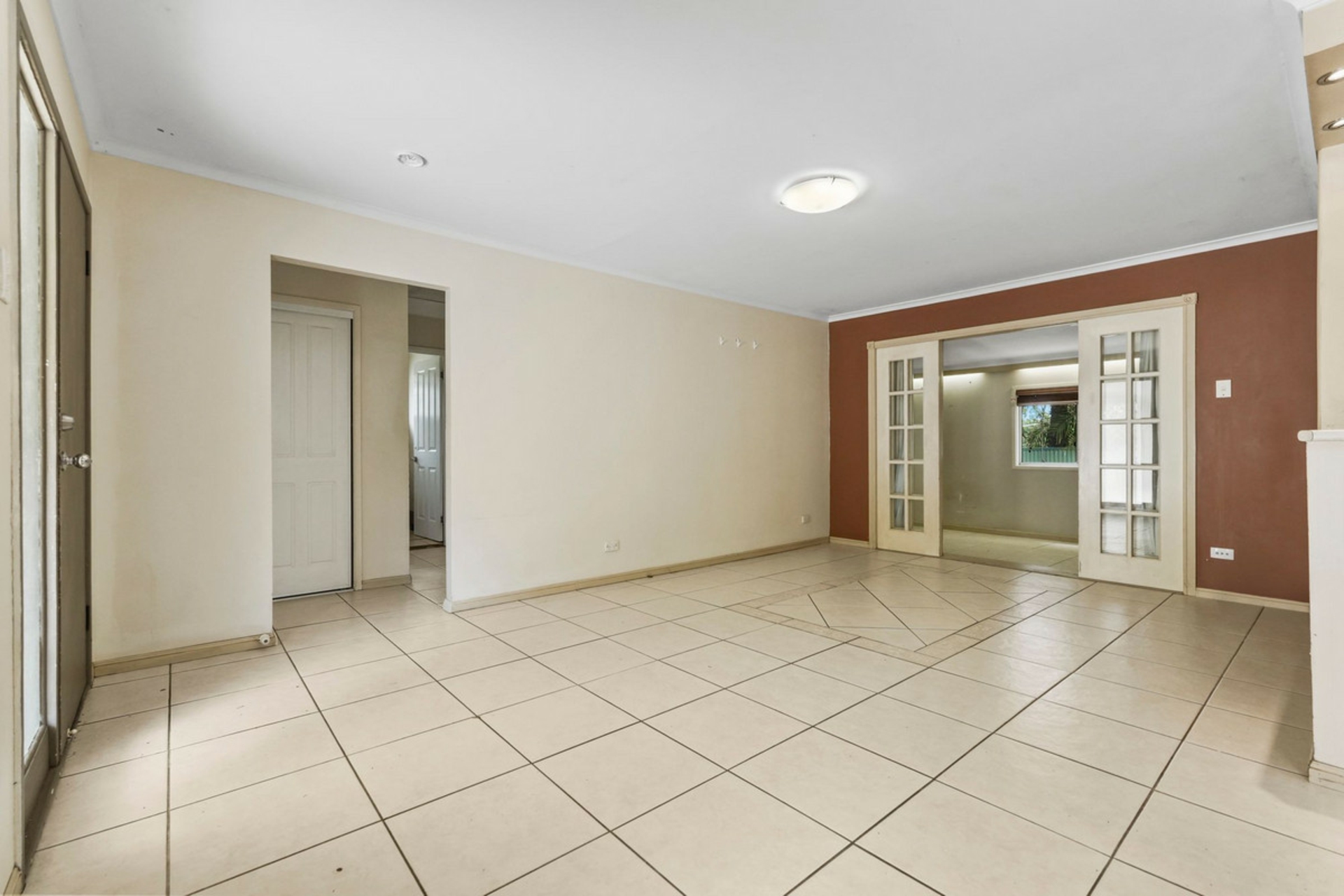 21 Barbaralla Drive — photo 27 of 30