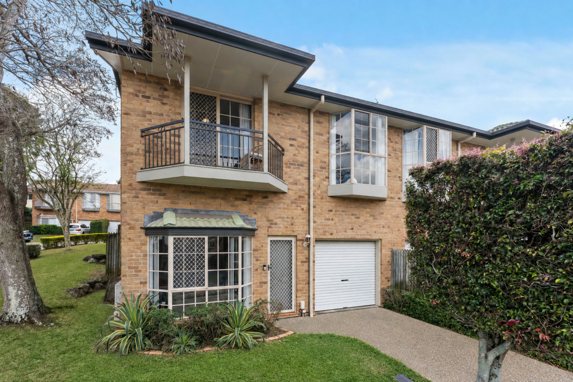 35/1162 Cavendish Road — photo from LJ Hooker Property Partners