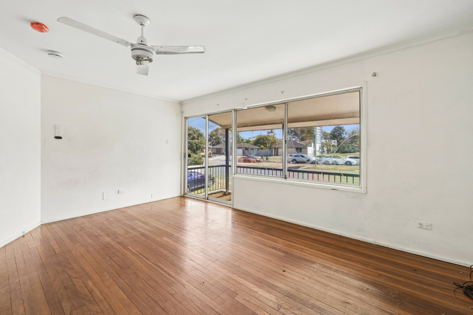 533 Mains Road — photo 8 of 28
