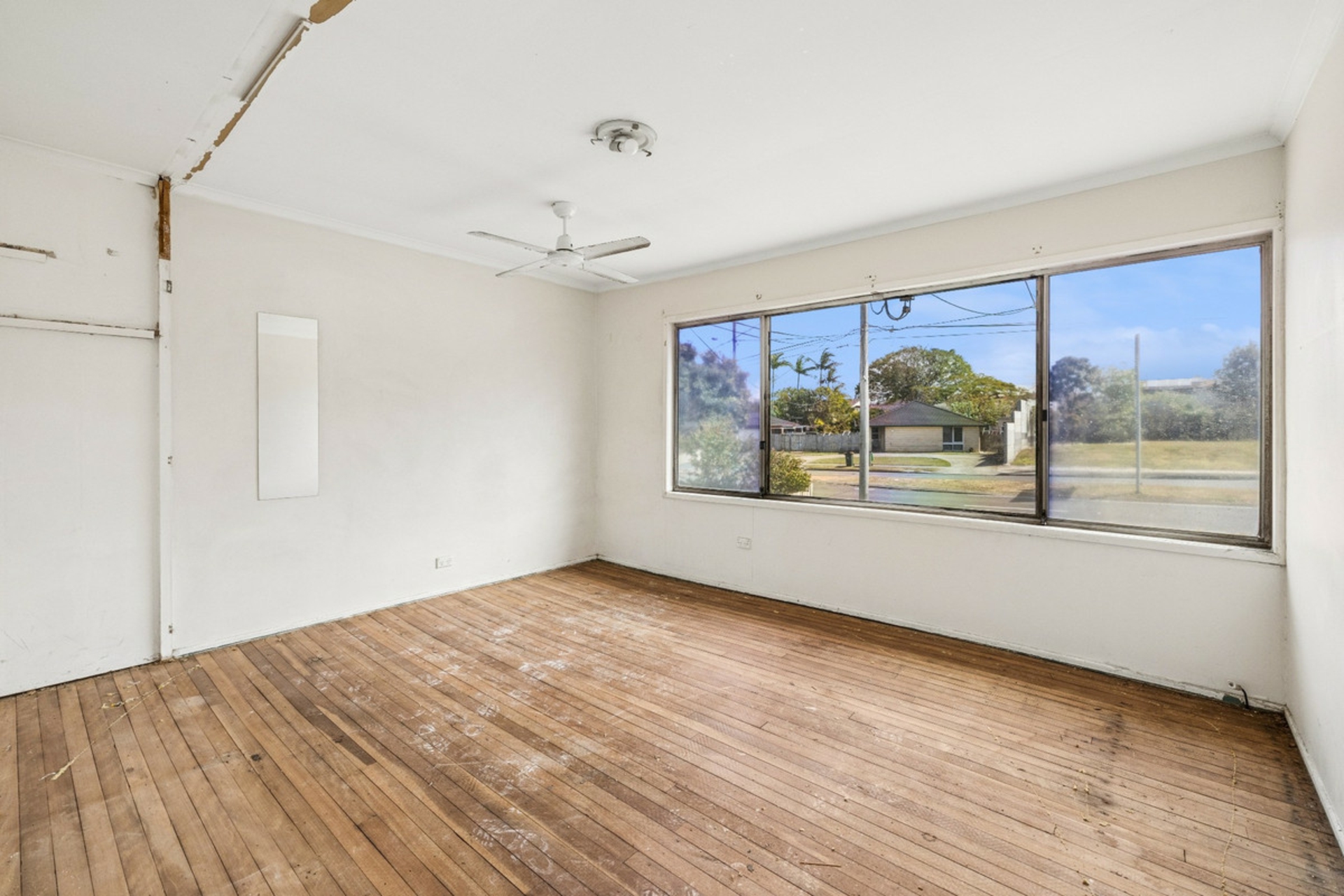 533 Mains Road — photo 10 of 28