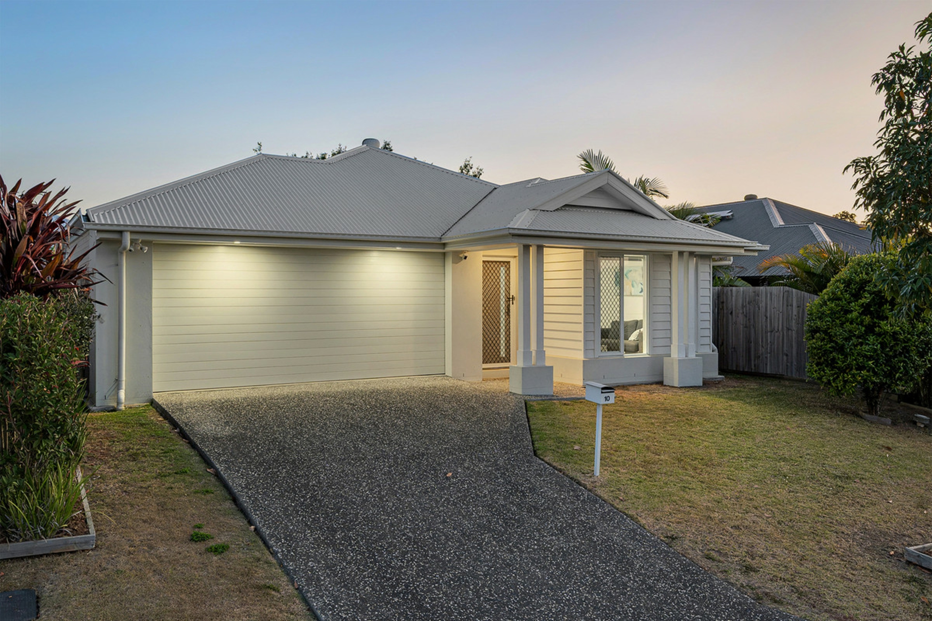 10 Satinash Street — photo from LJ Hooker Property Partners