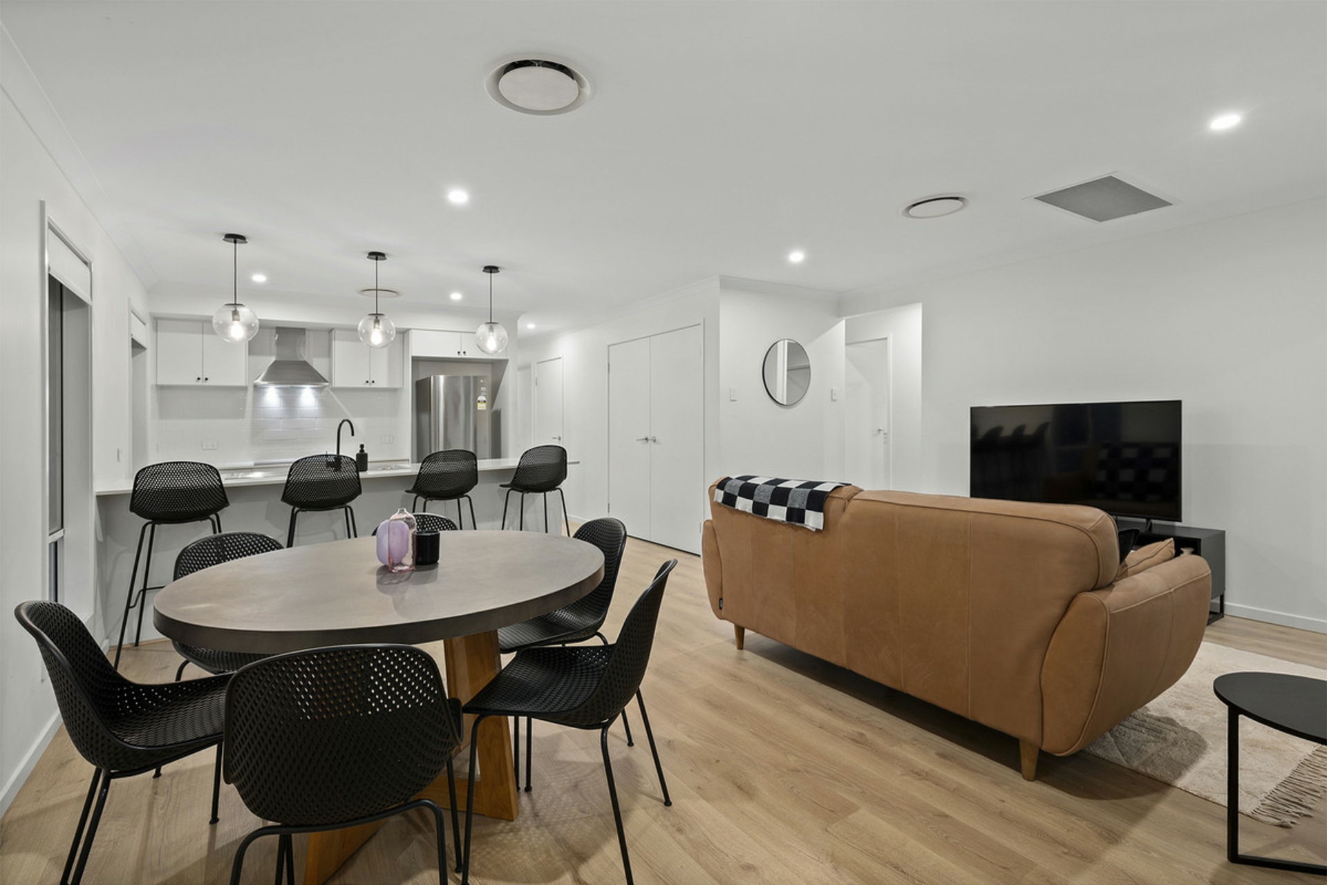 10 Satinash Street — photo 3 of 25