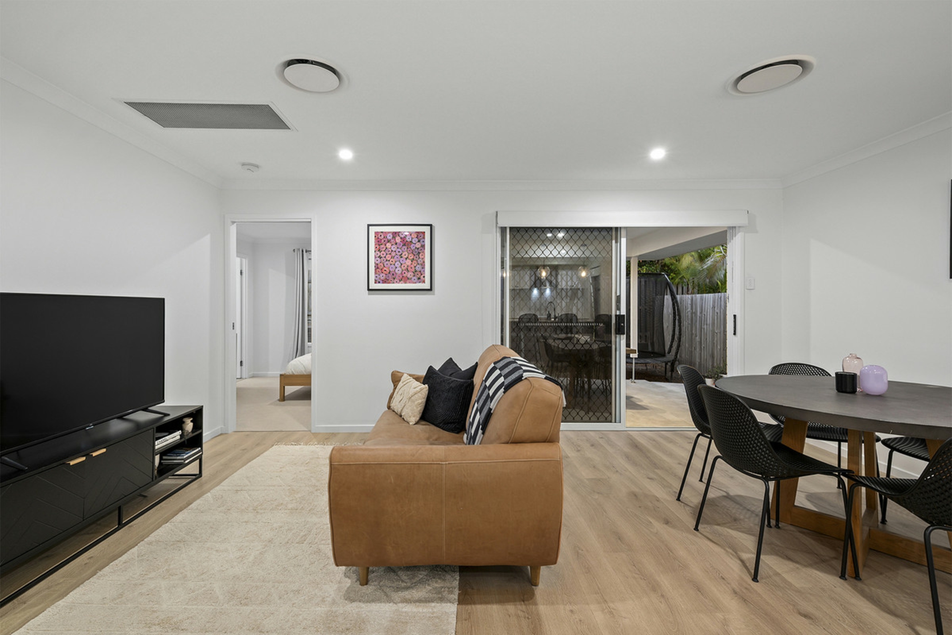10 Satinash Street — photo 5 of 25