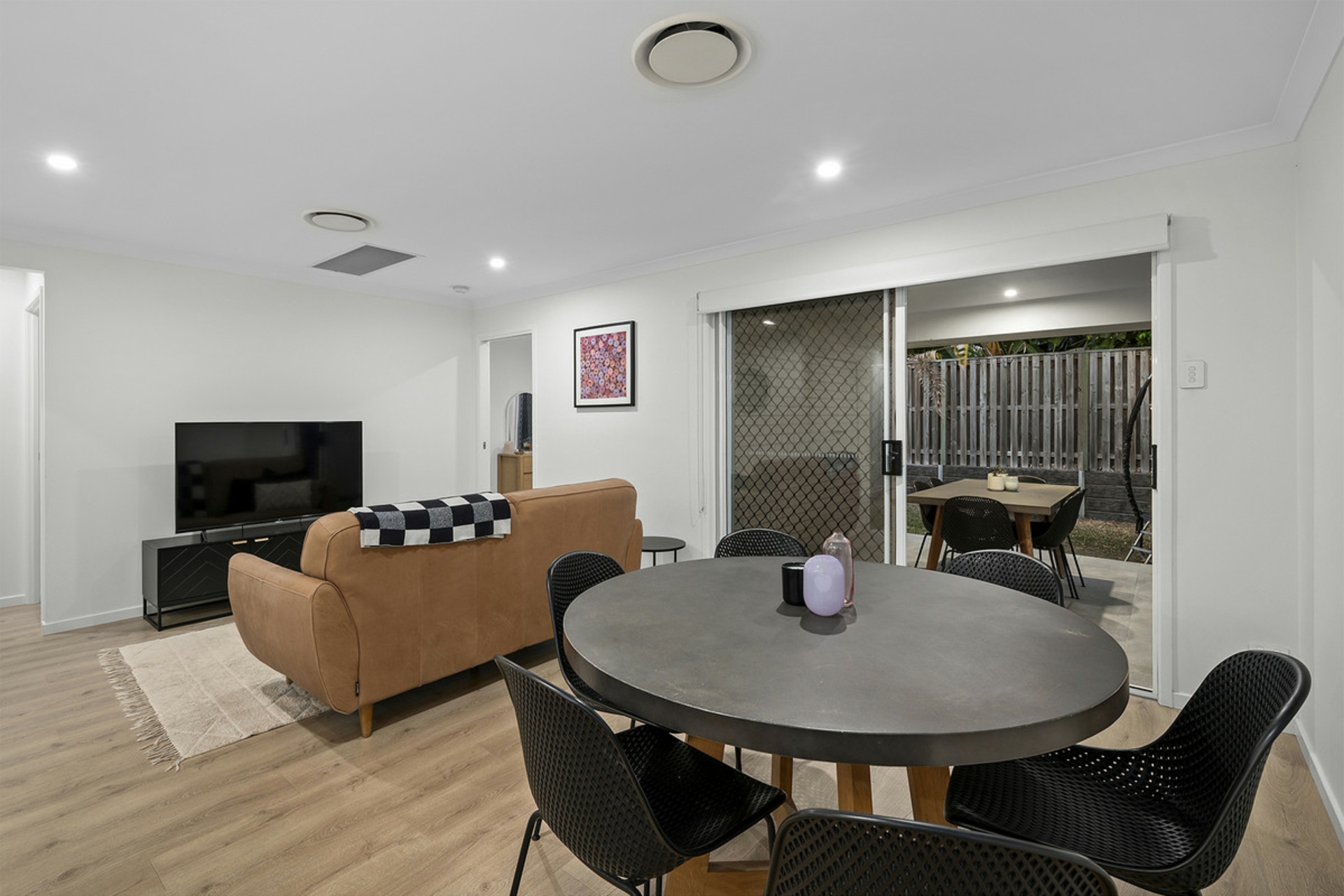 10 Satinash Street — photo 7 of 25