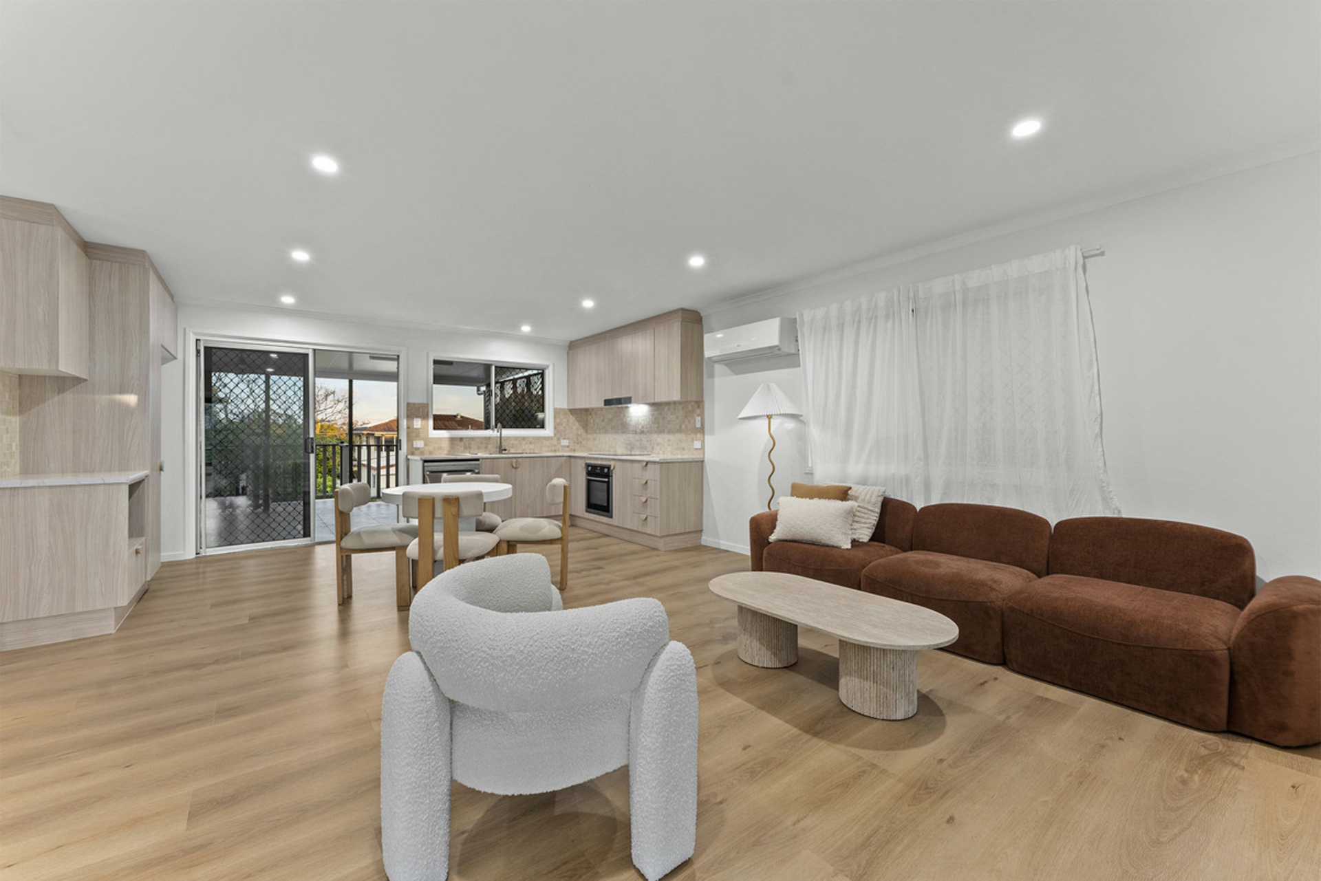 29 Christopher Street — photo 5 of 18