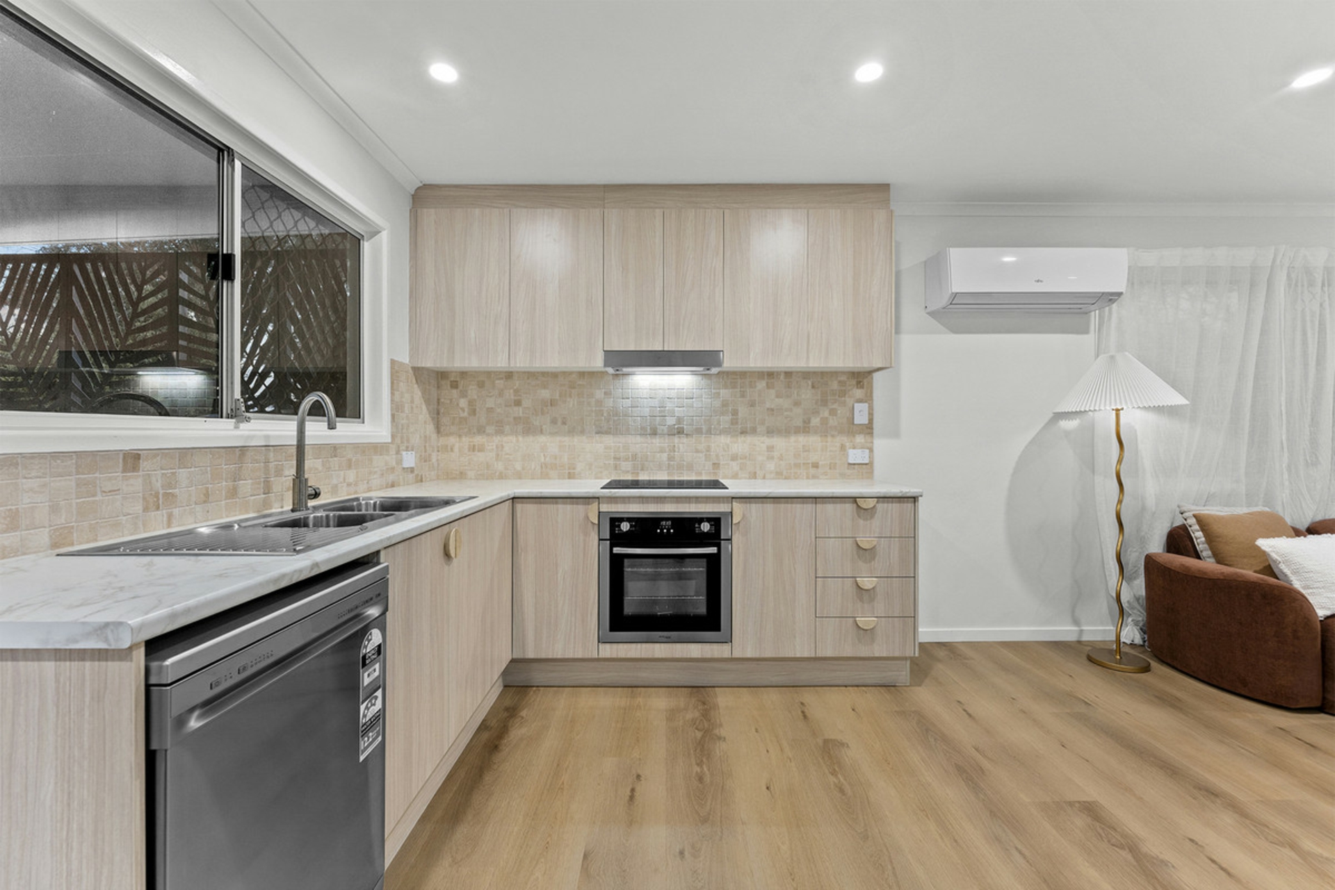 29 Christopher Street — photo 6 of 18