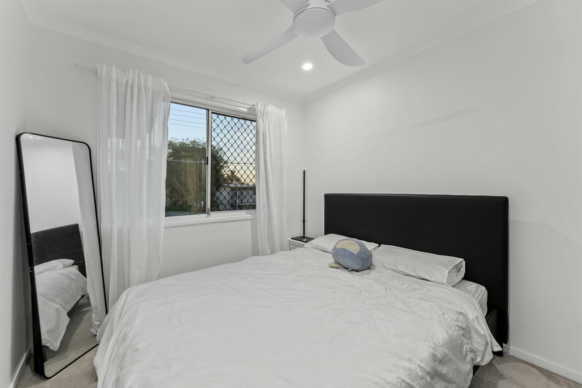 29 Christopher Street — photo 10 of 18