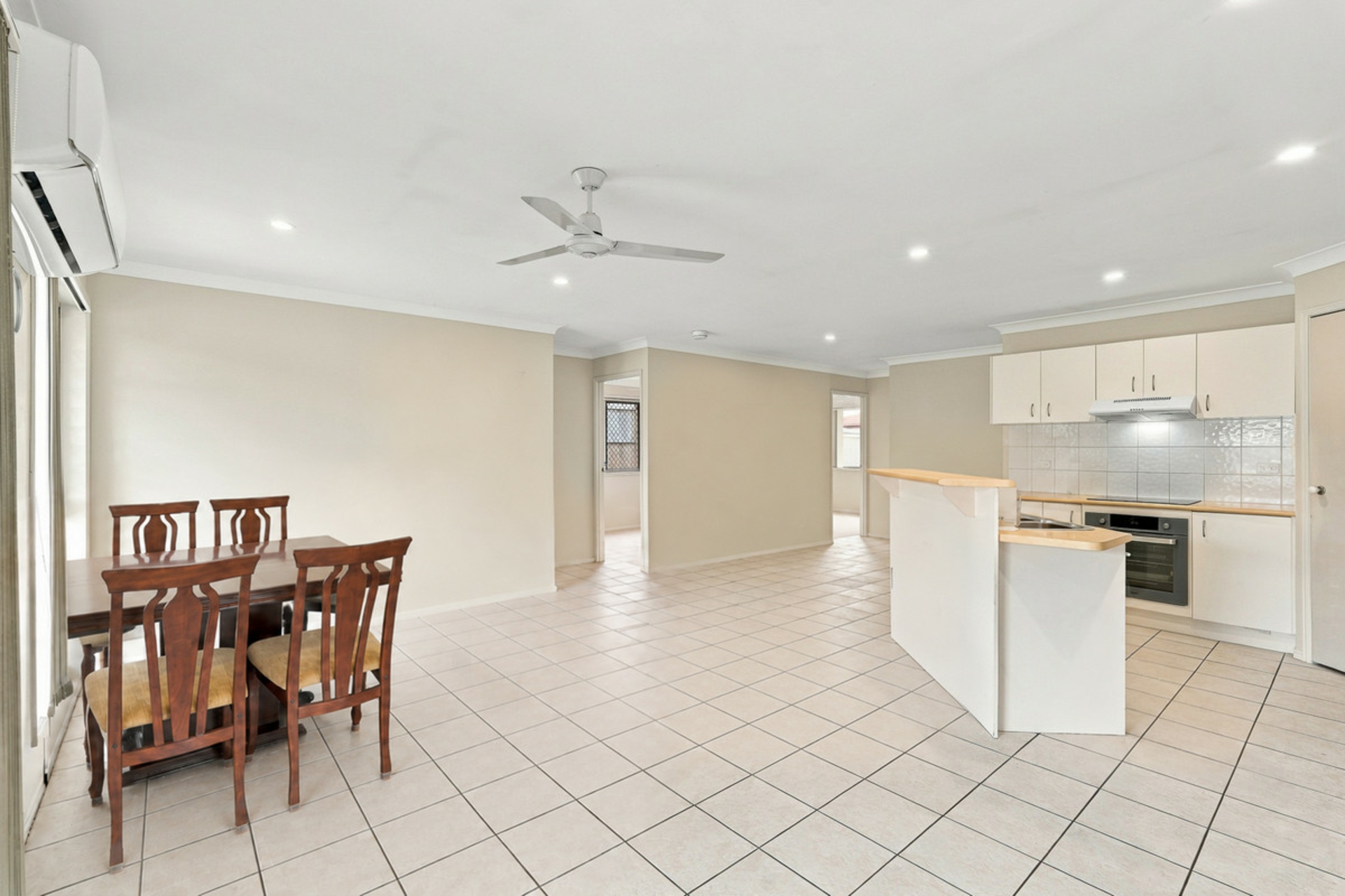4 Tantanoola Street — photo 10 of 26