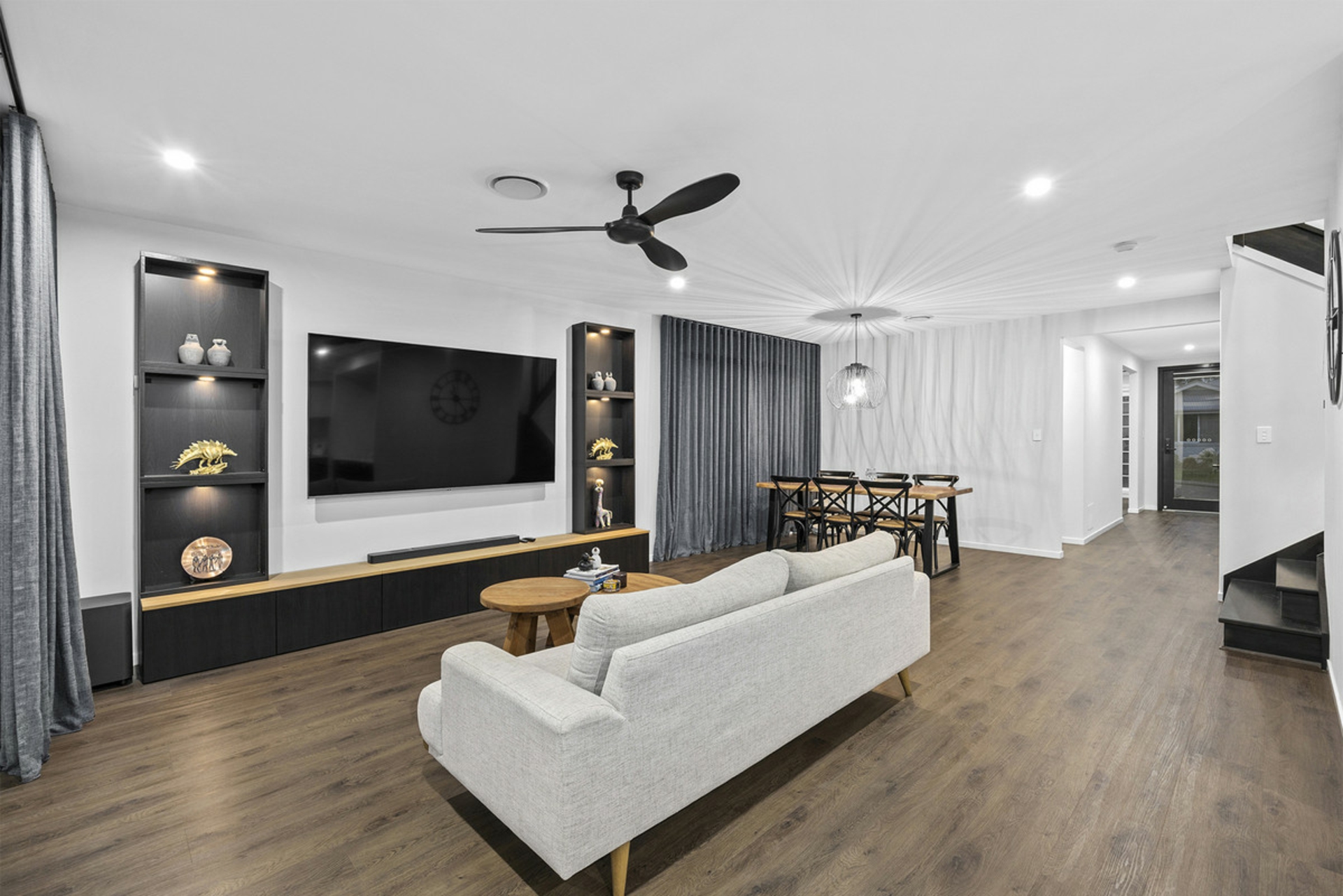 43 Grevillea Way — photo 4 of 27