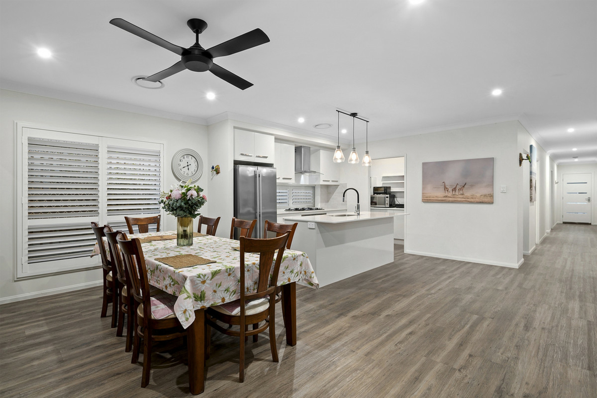 37 Vineyard Drive — photo 6 of 28