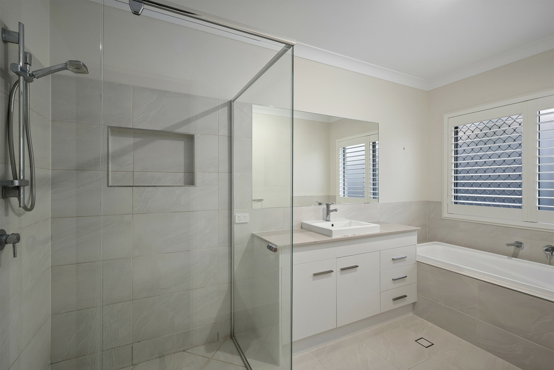 37 Vineyard Drive — photo 18 of 28