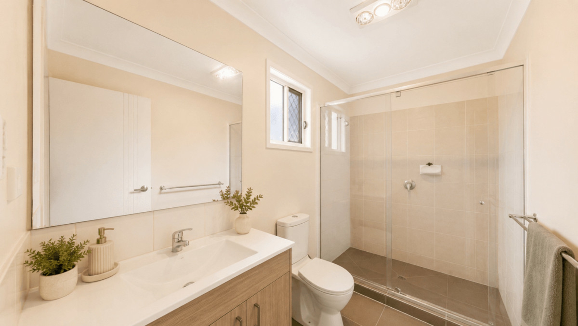 23/15 Grandly Street — photo 7 of 11