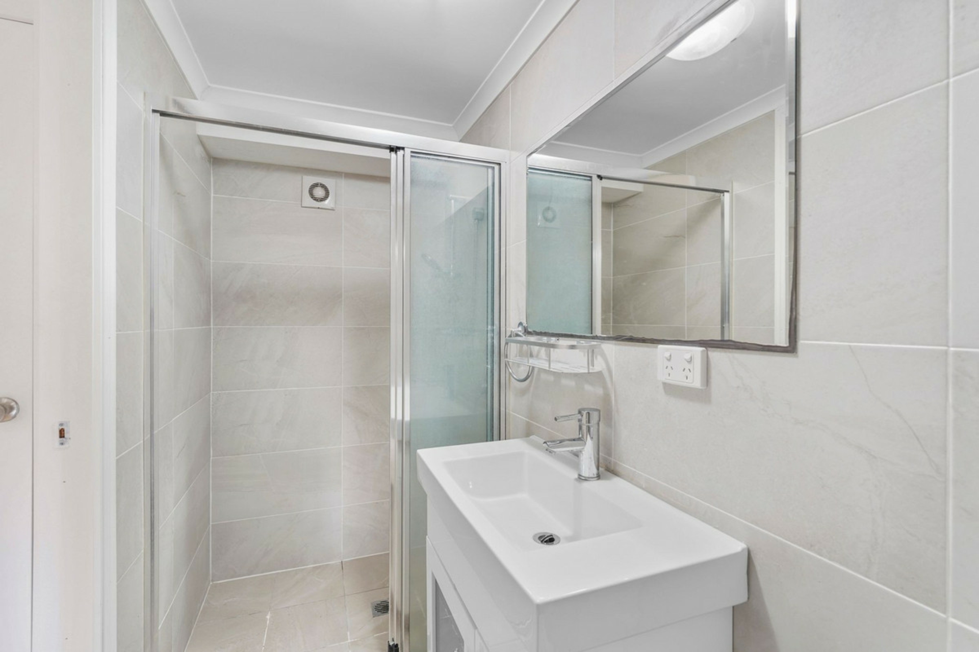 33 Meckiff Street — photo 13 of 23
