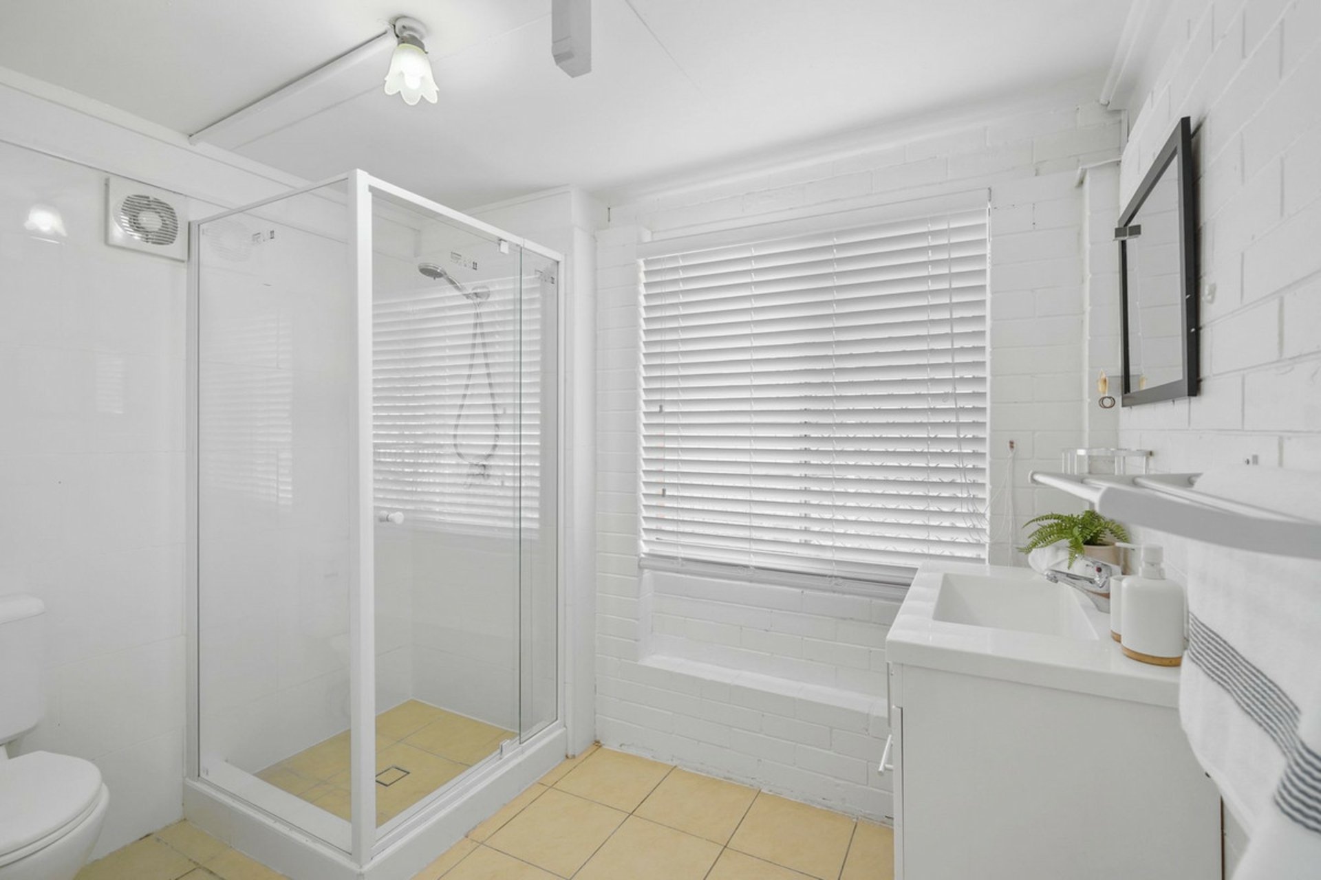 33 Meckiff Street — photo 14 of 23