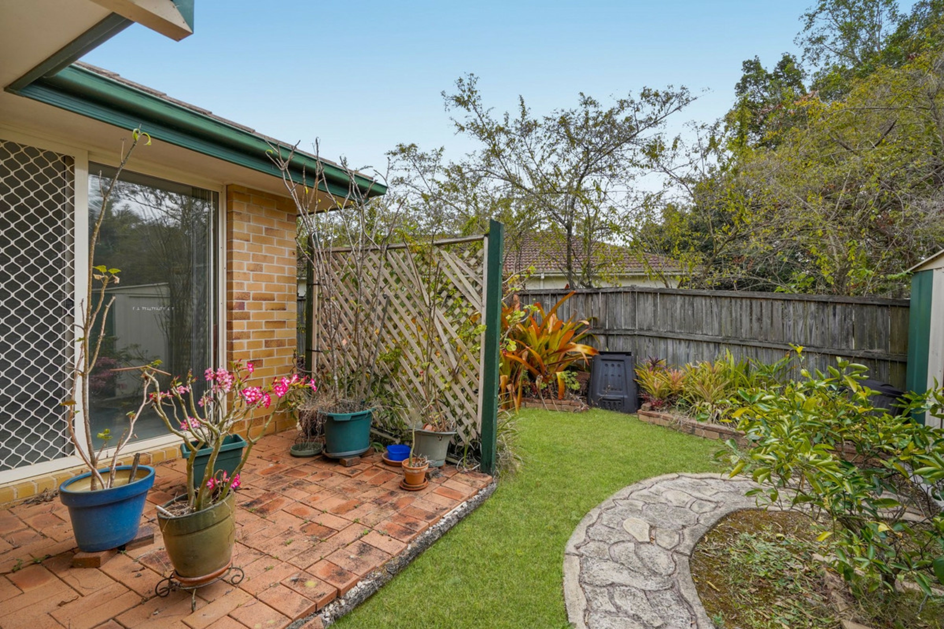 7 Parklane Close — photo 15 of 21