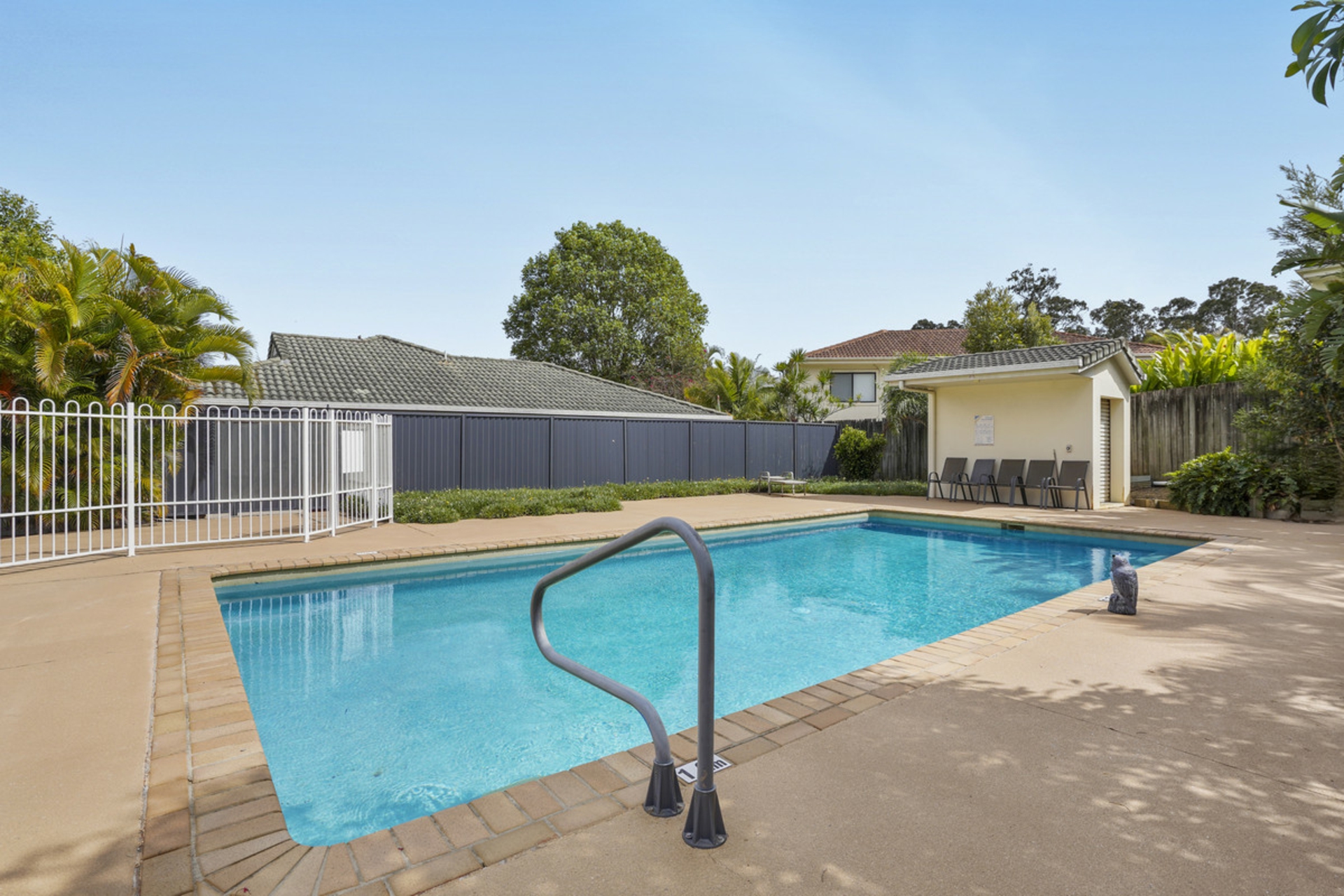 3/8 Gemview Street — photo 19 of 23