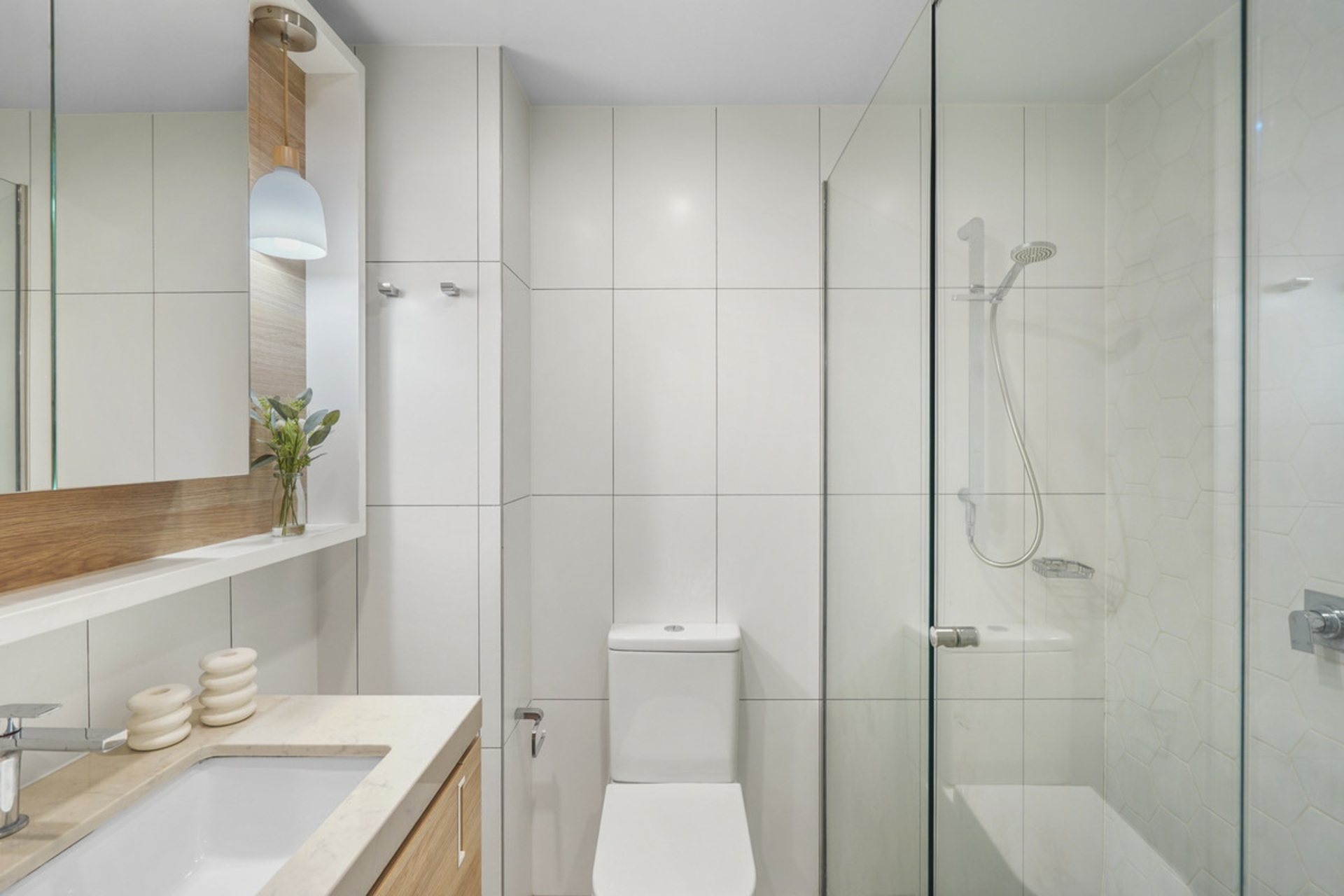 403/17 Deshon Street — photo 18 of 27