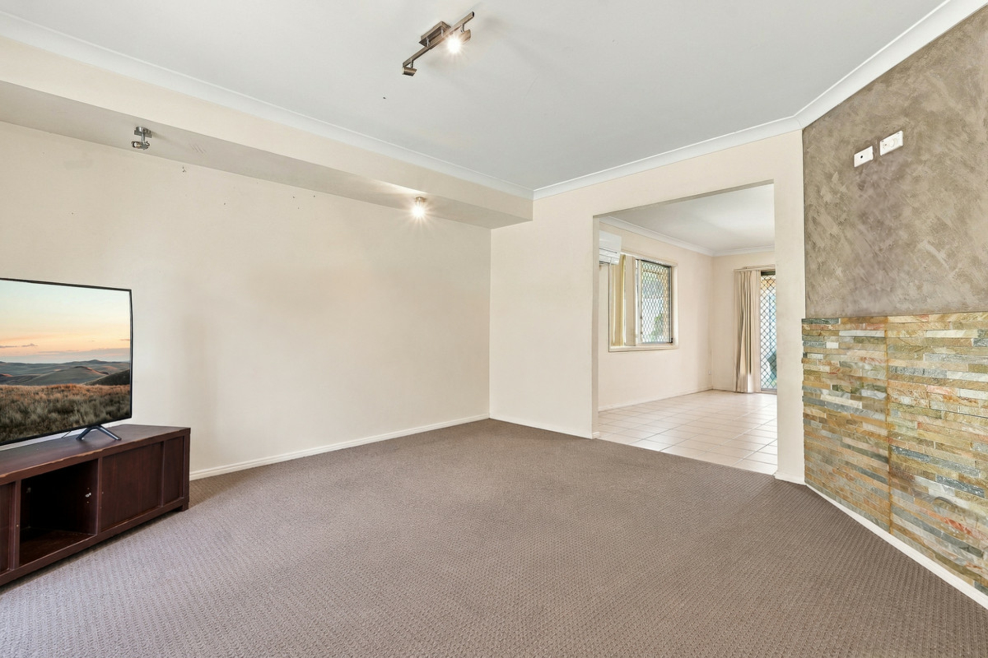 60 Watarrka Drive — photo 4 of 23