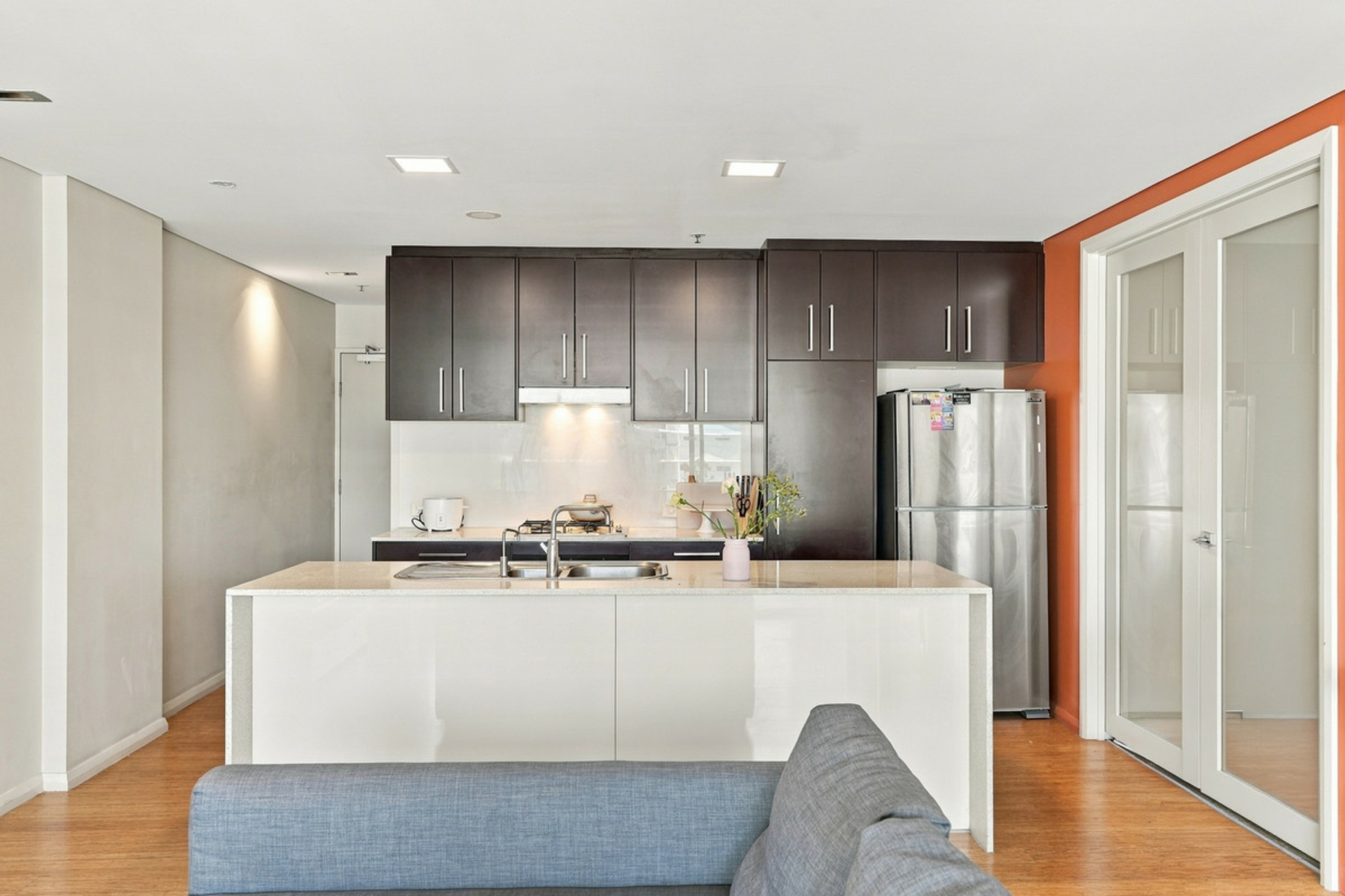 605/43a Peel Street — photo 4 of 27