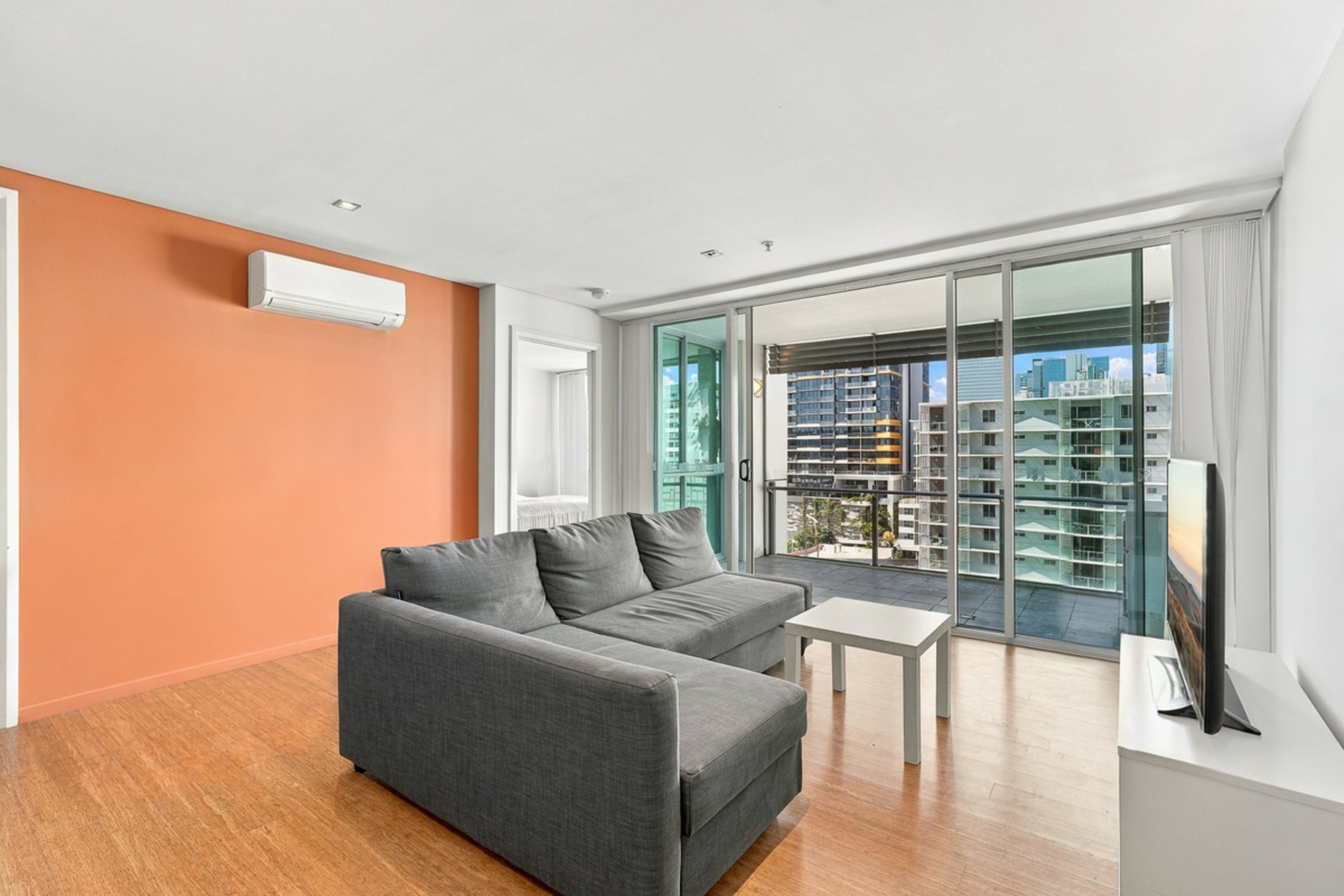605/43a Peel Street — photo 8 of 27